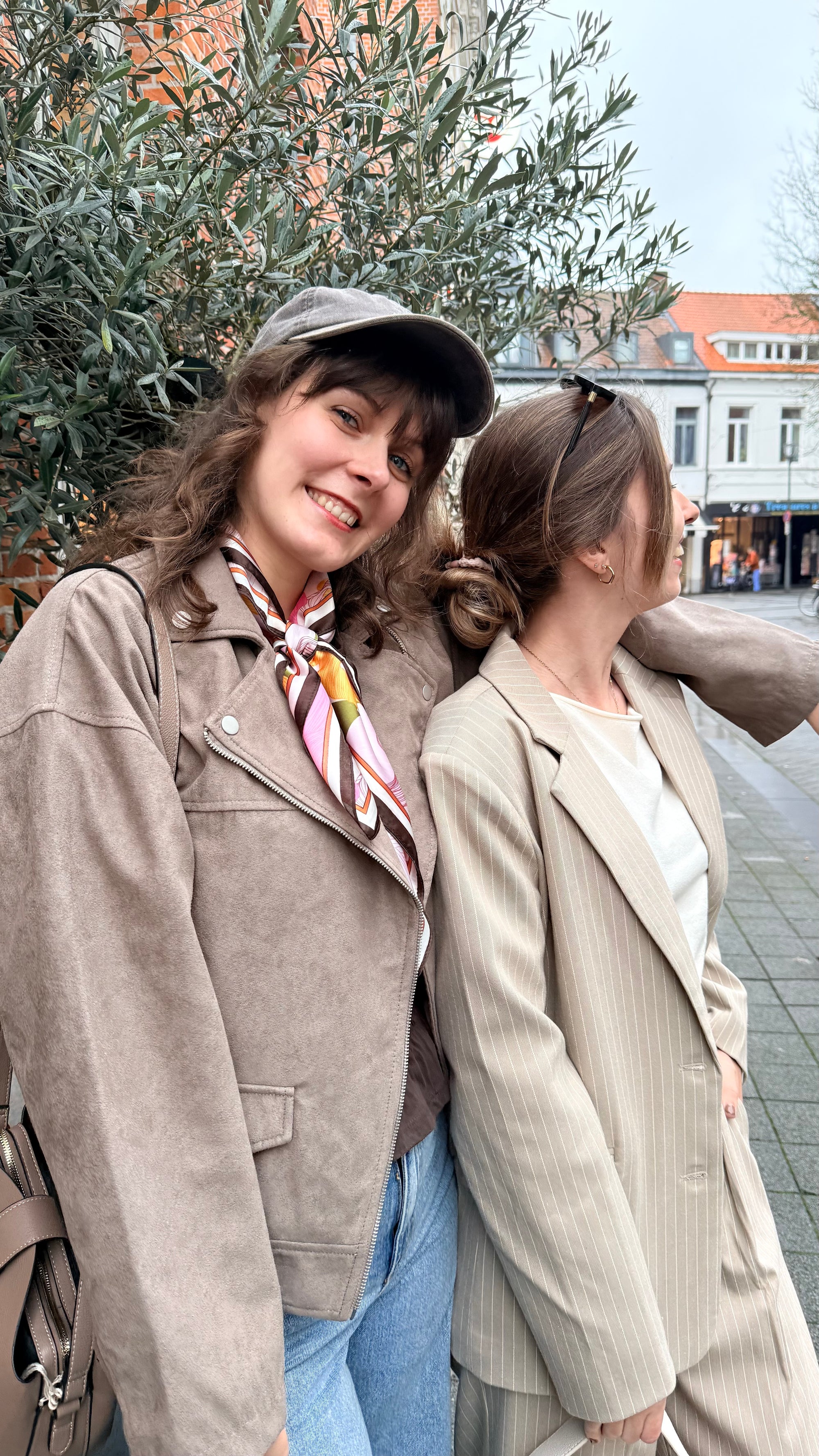 Frida biker jacket taupe