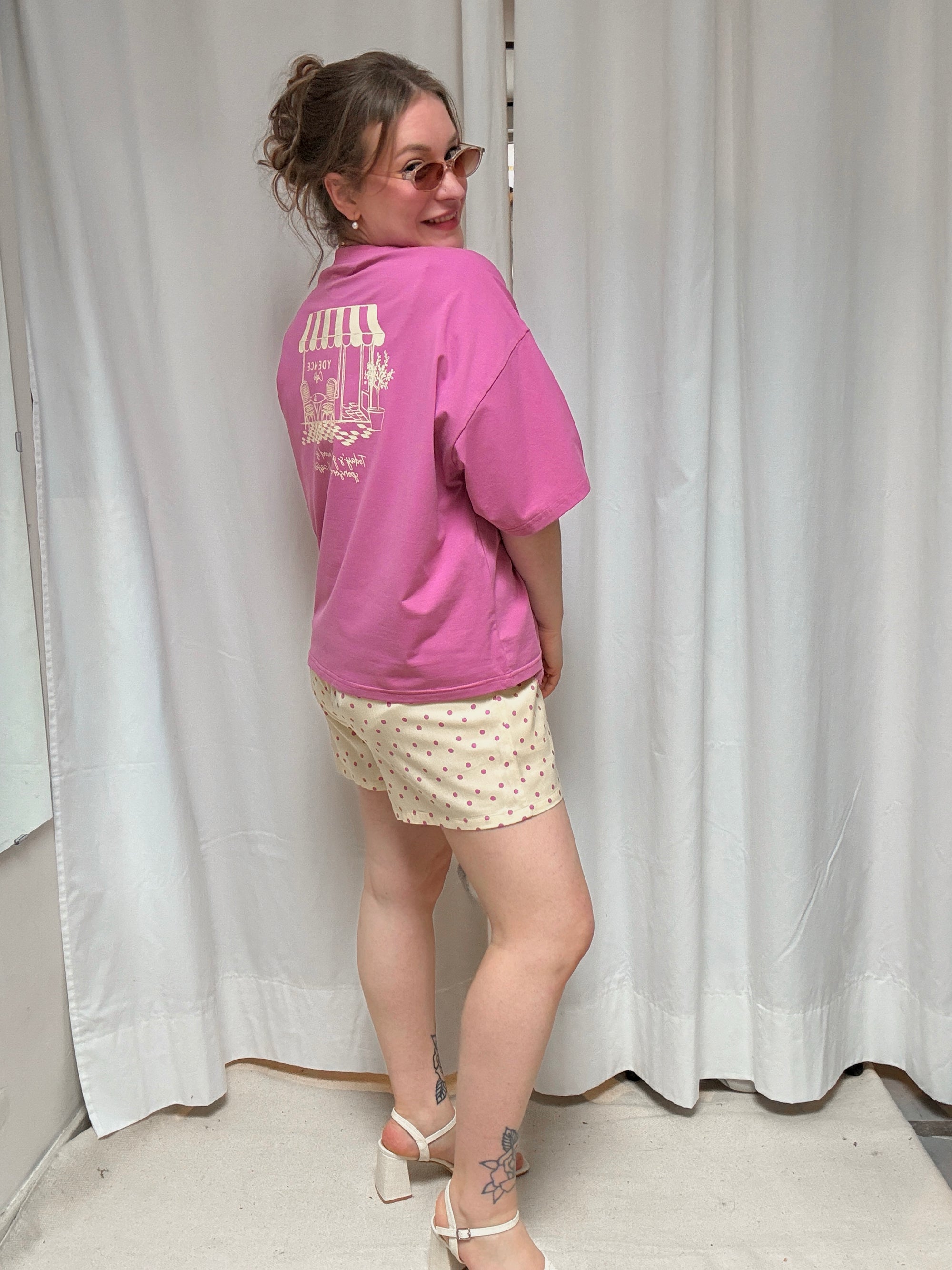 Ydence café T-shirt pink purple