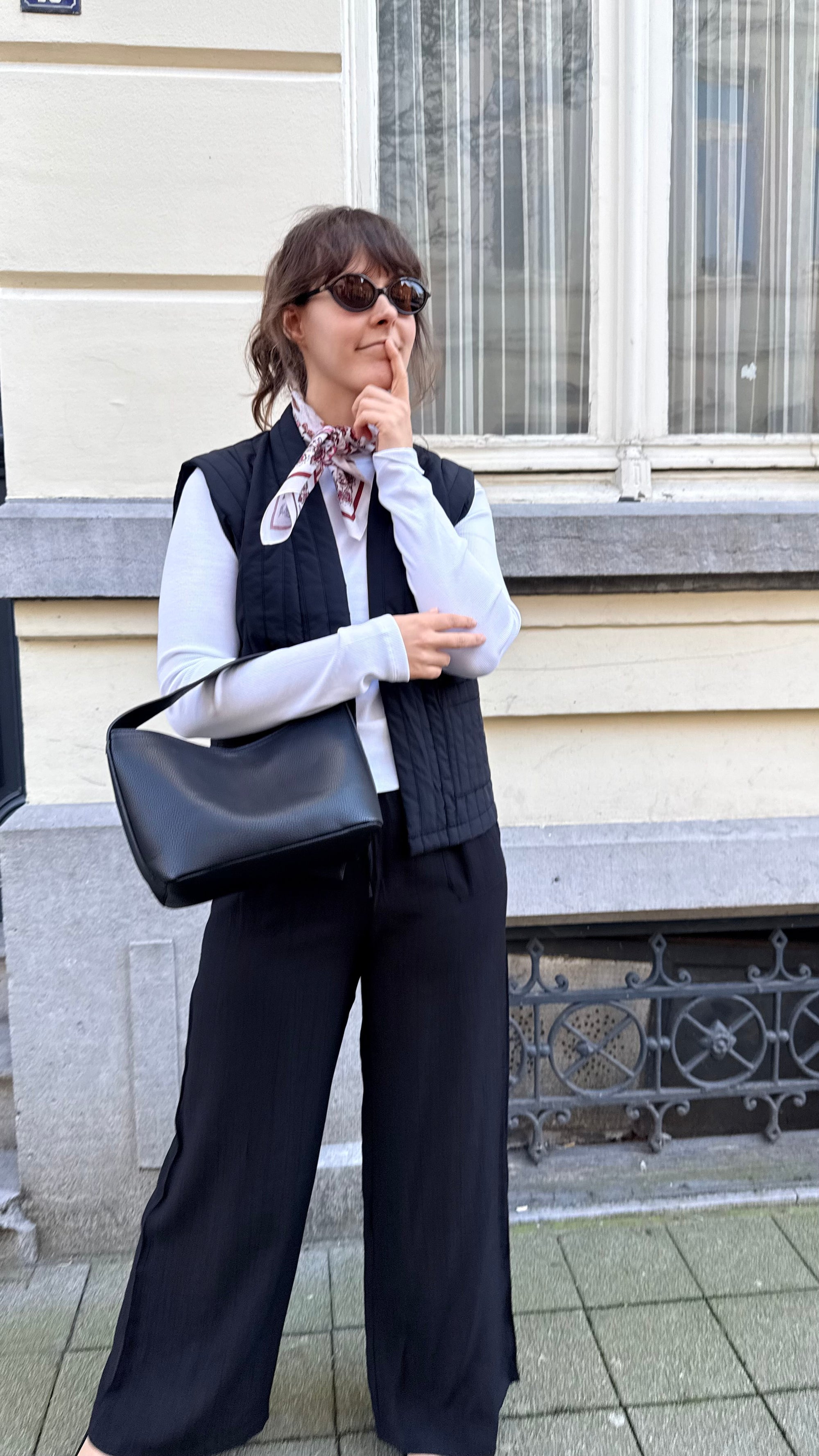 Mila padded gilet black