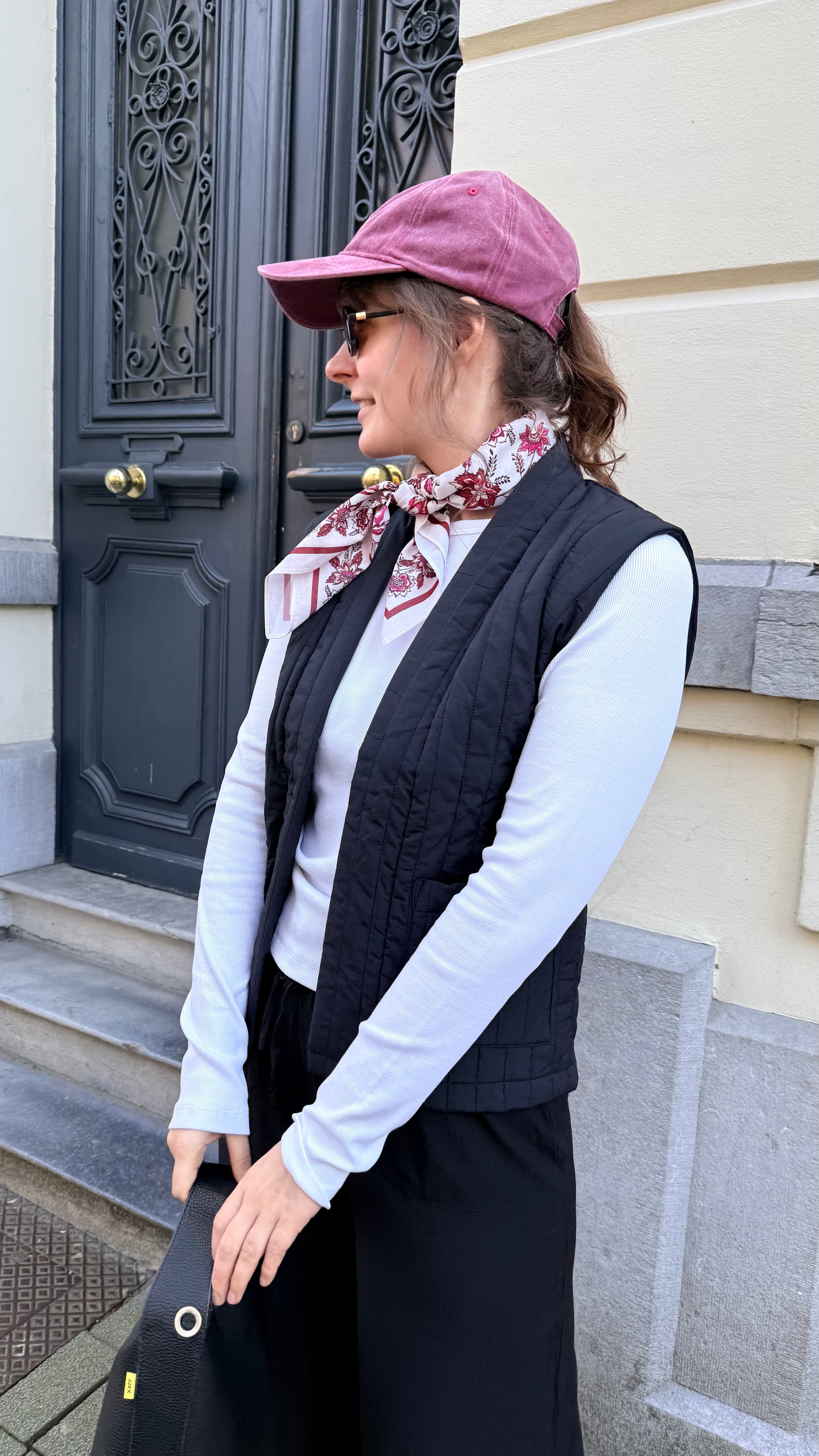 Mila padded gilet black