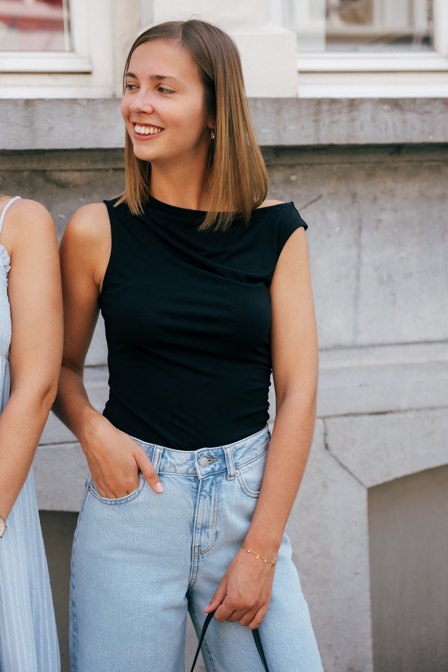 Holly asym top black