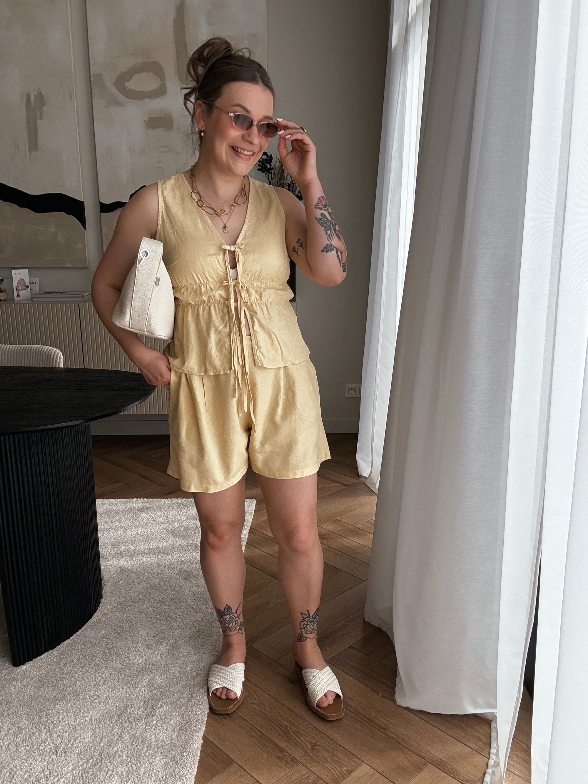 Almira linnen short yellow
