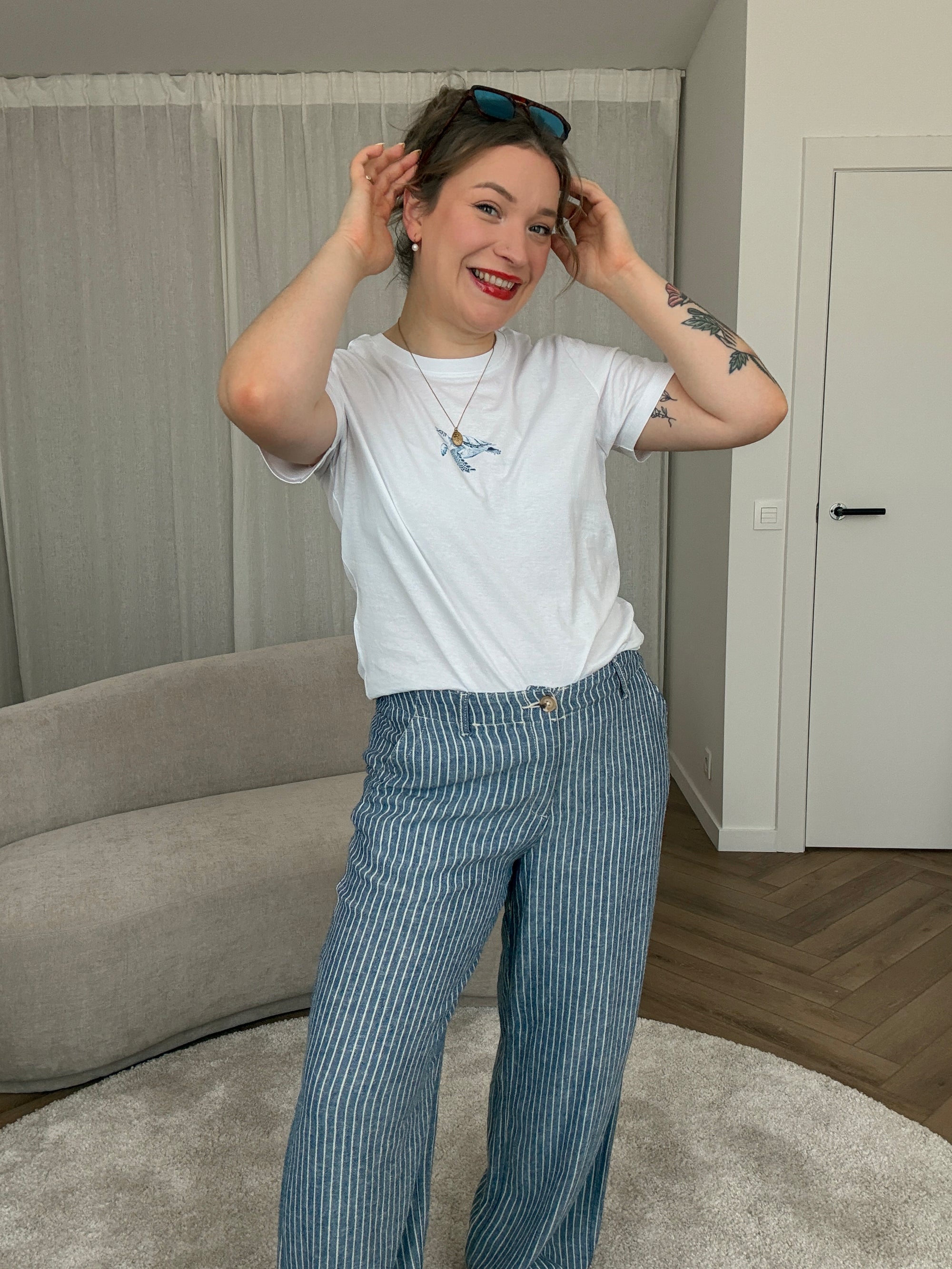 Carly bahamas T-shirt