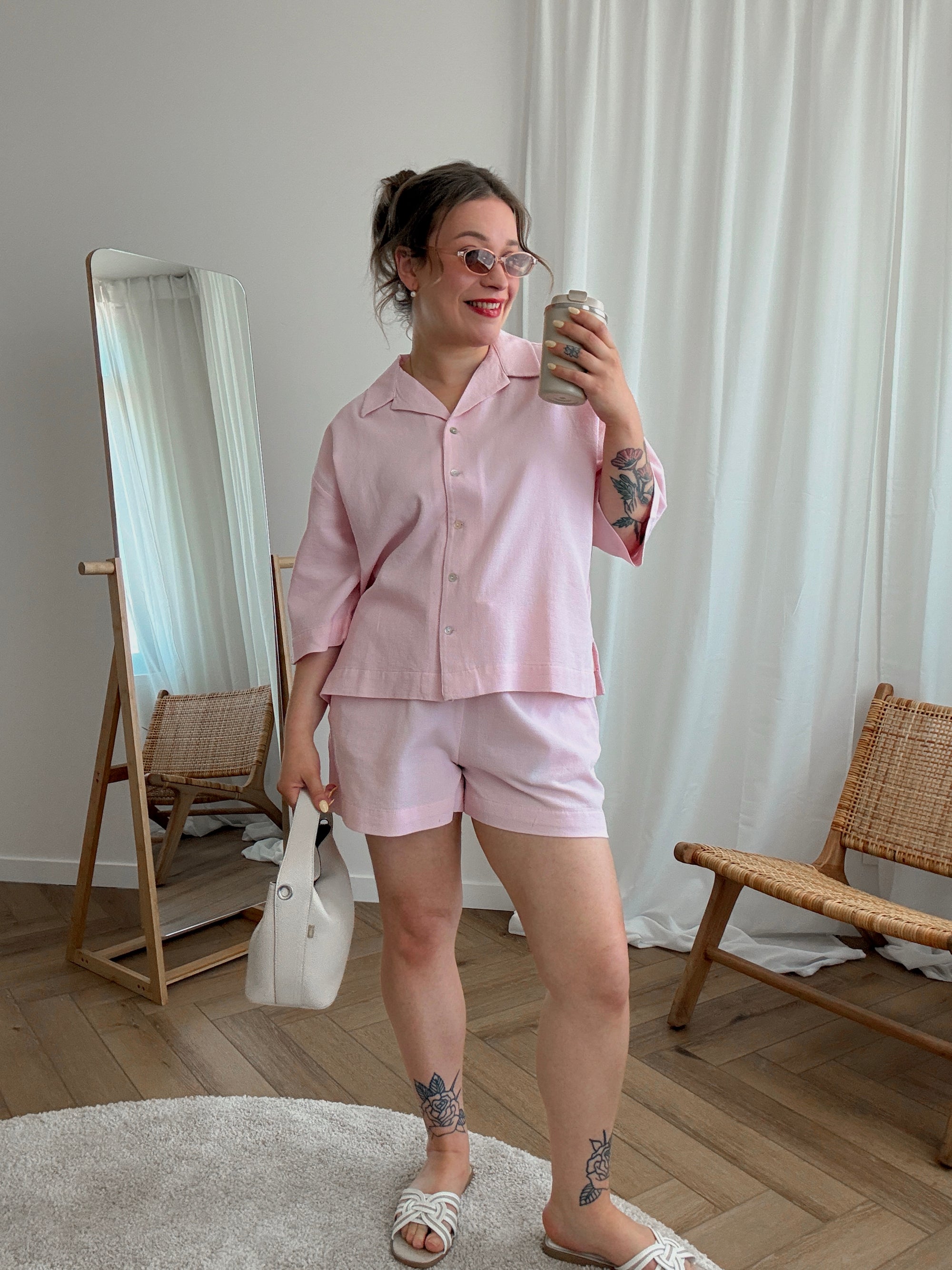 Global waffle shorts pink