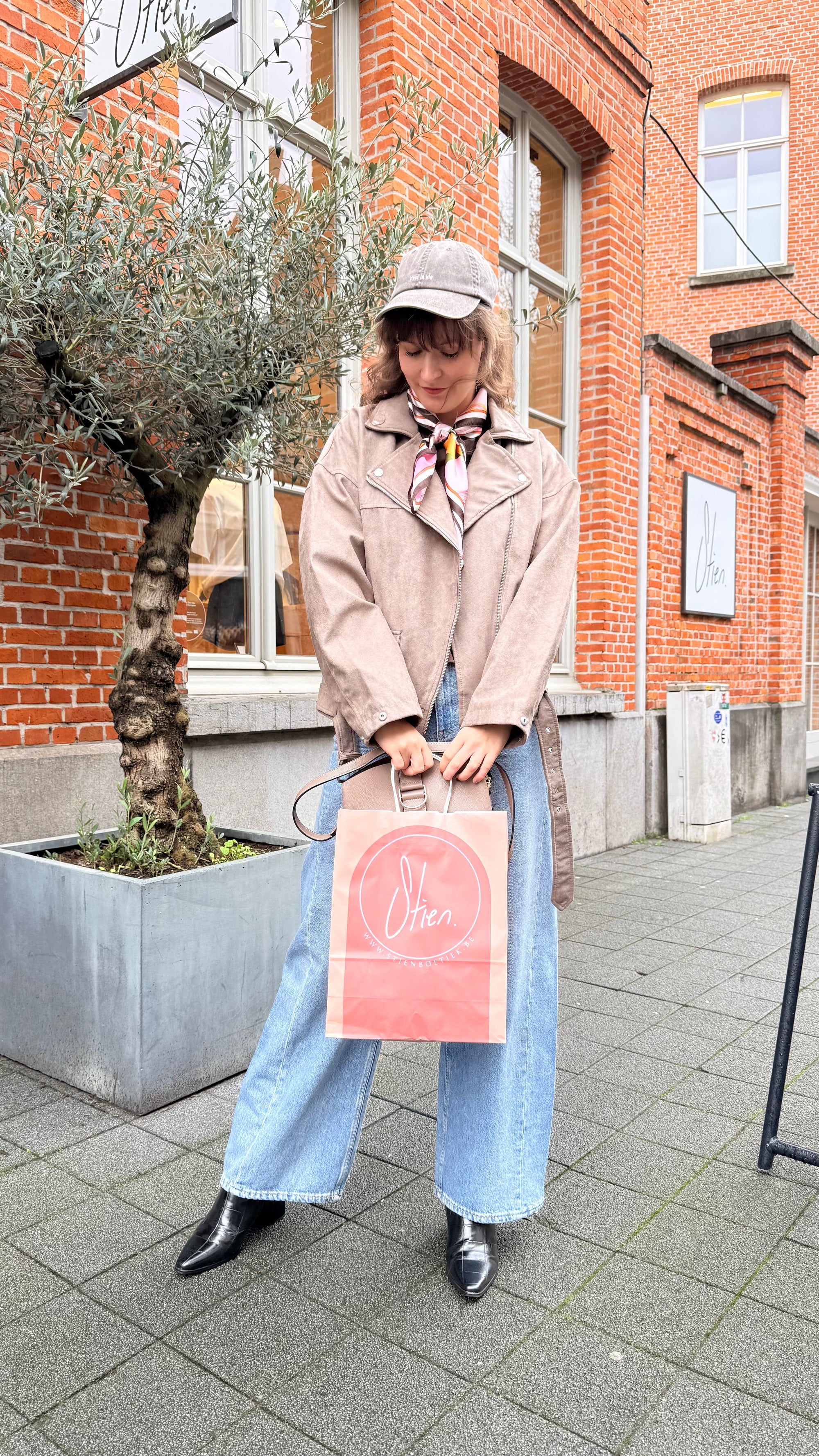 Frida biker jacket taupe