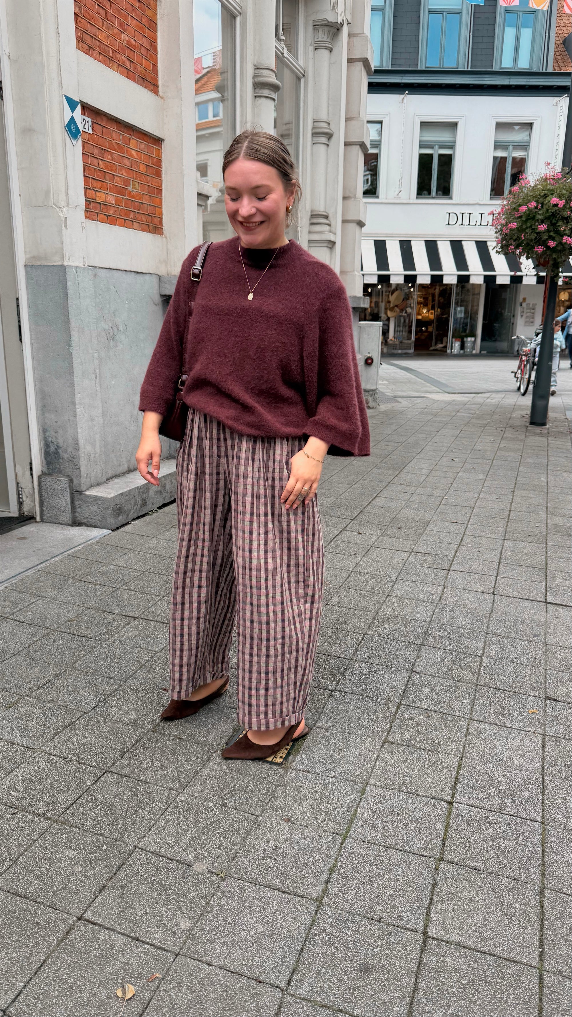Rowan pull - vino