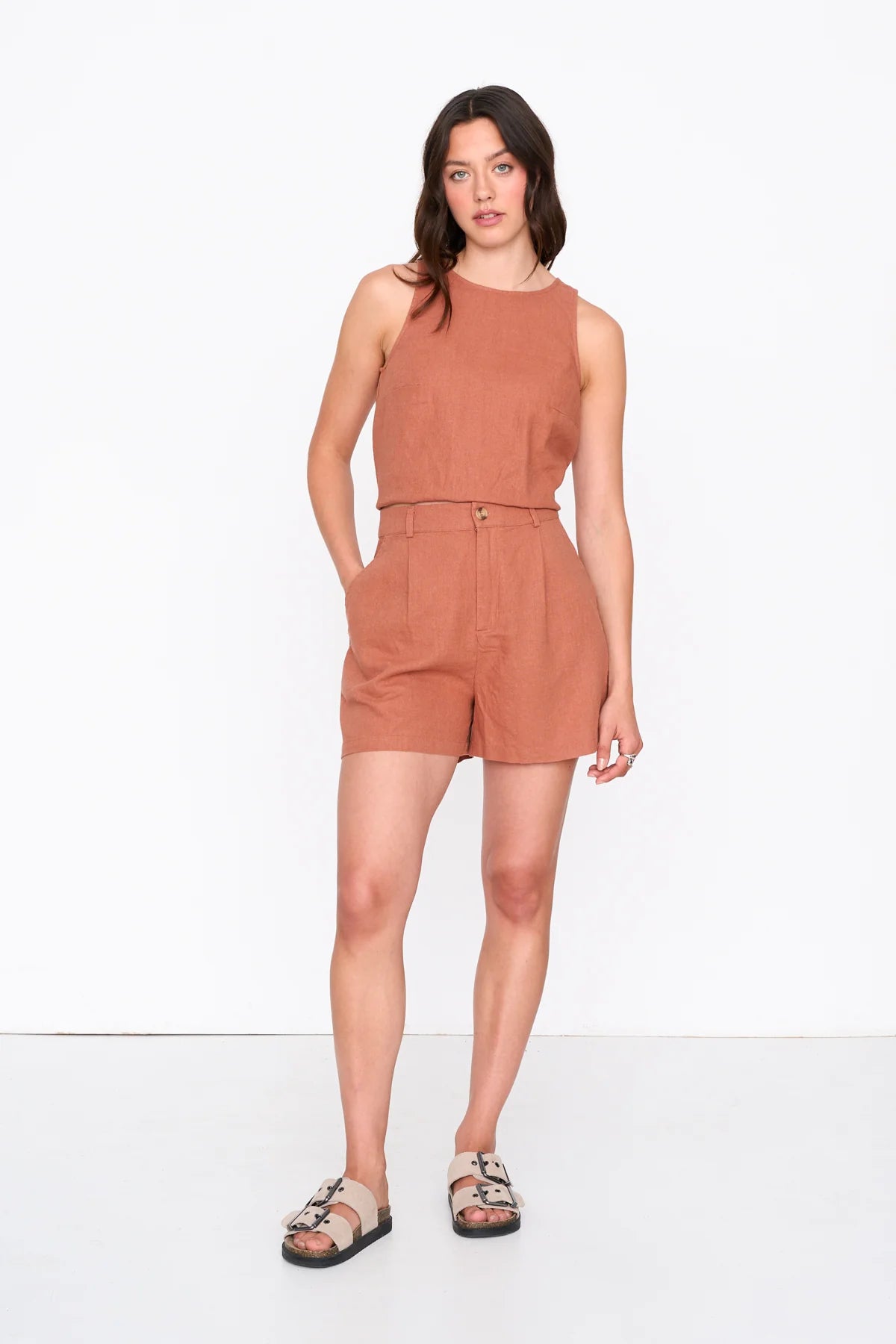 Ella short rust