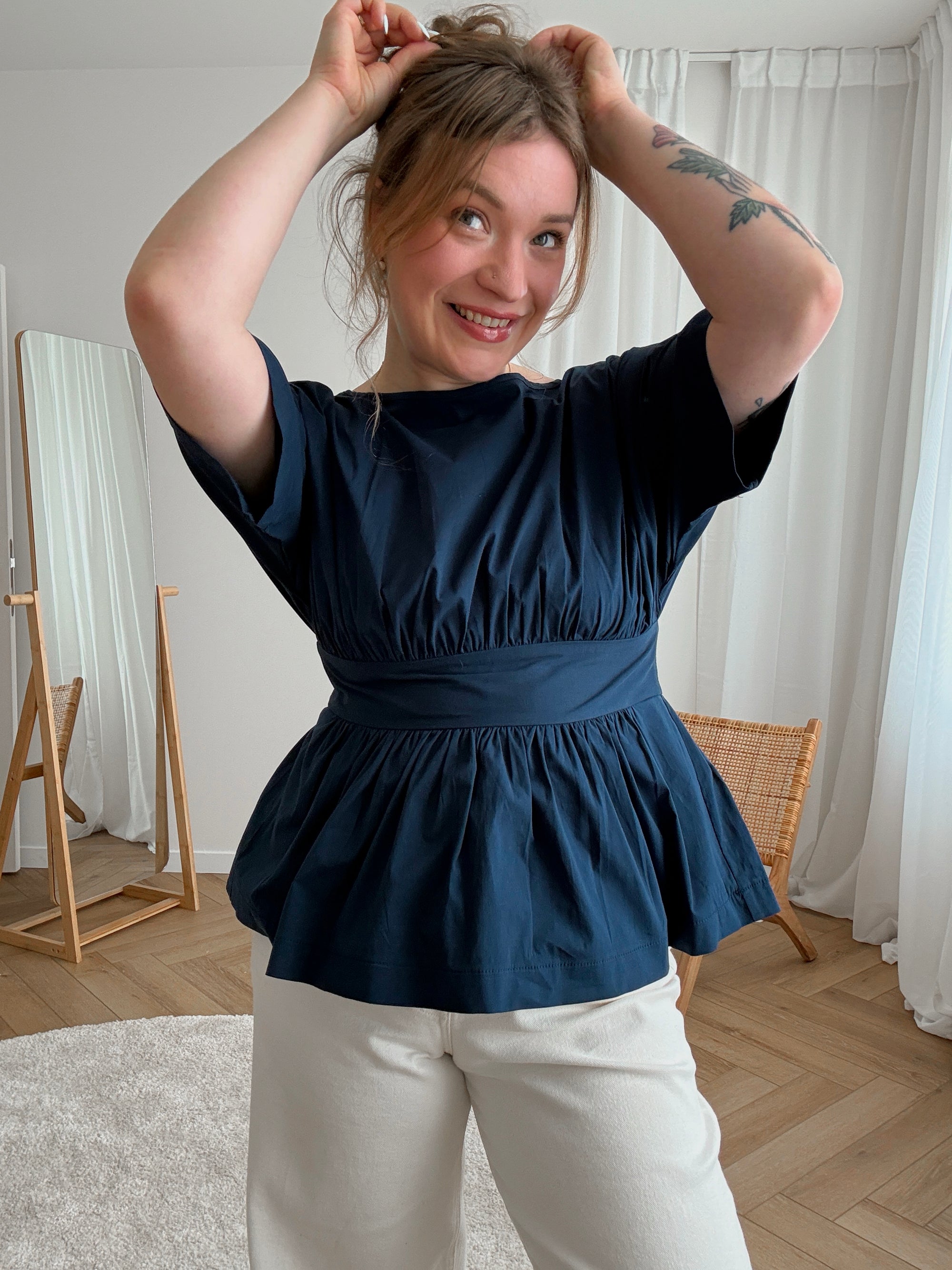 Stevie bow blouse navy