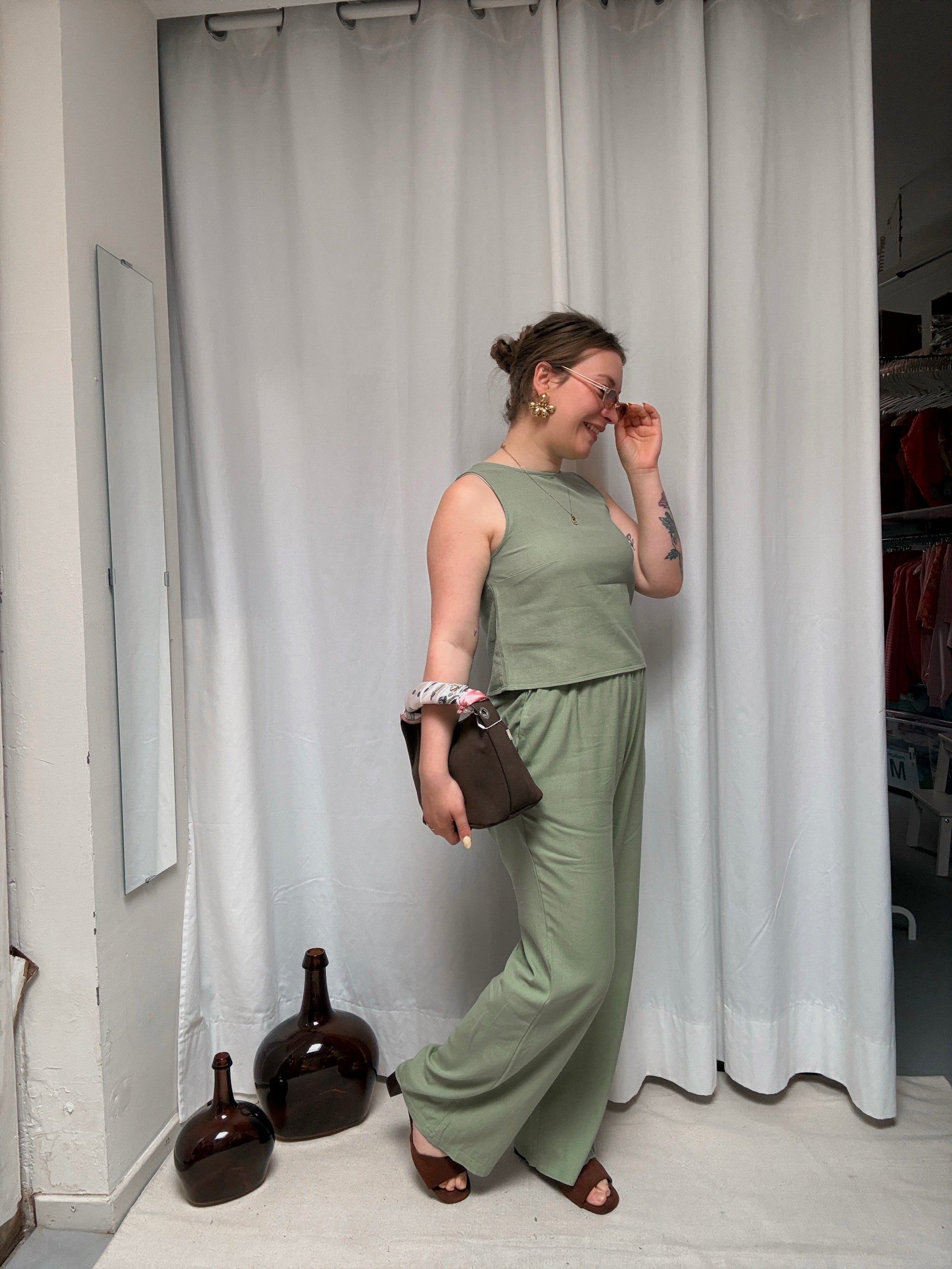 Ella trousers green