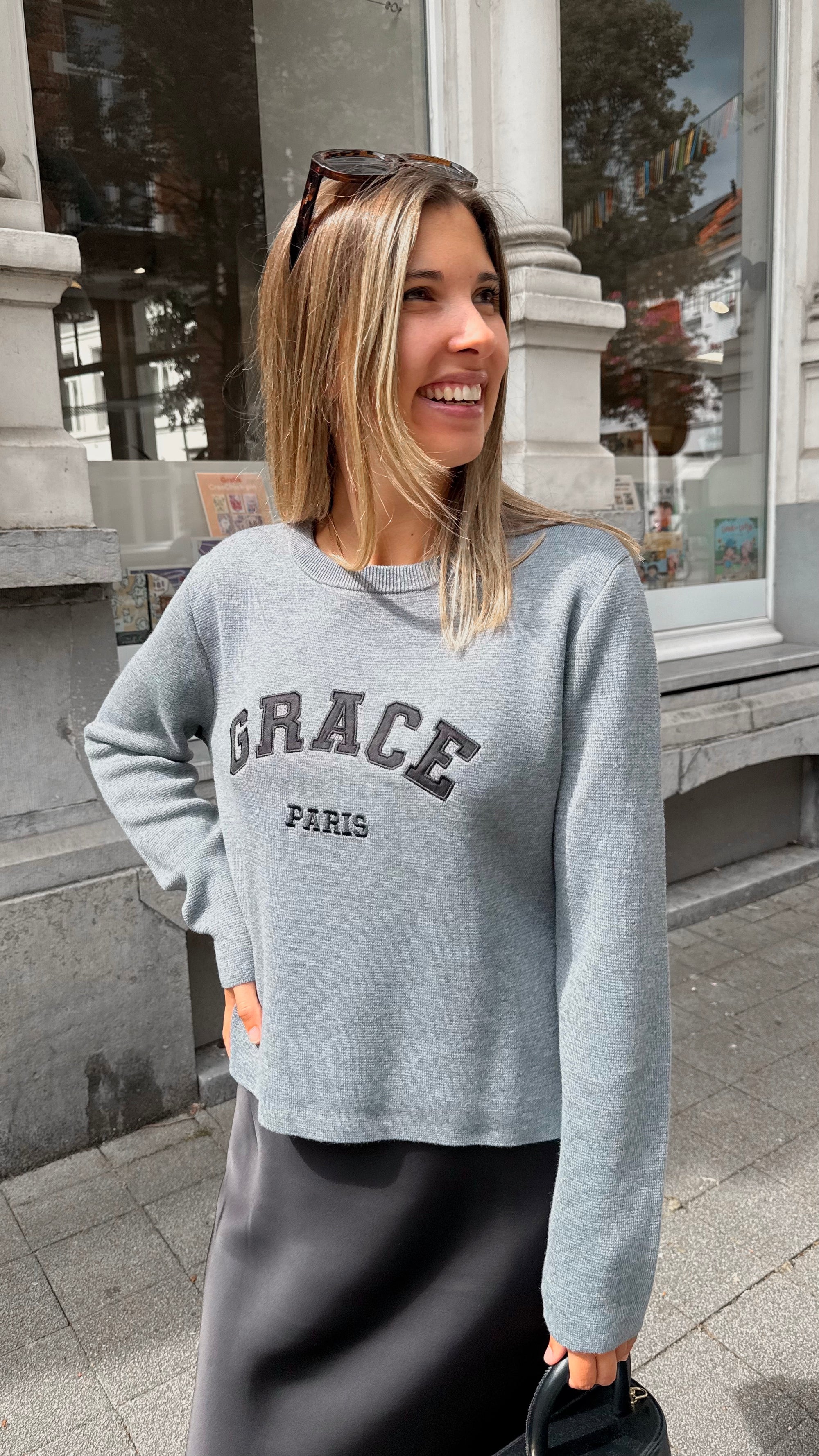 Grace knit grey