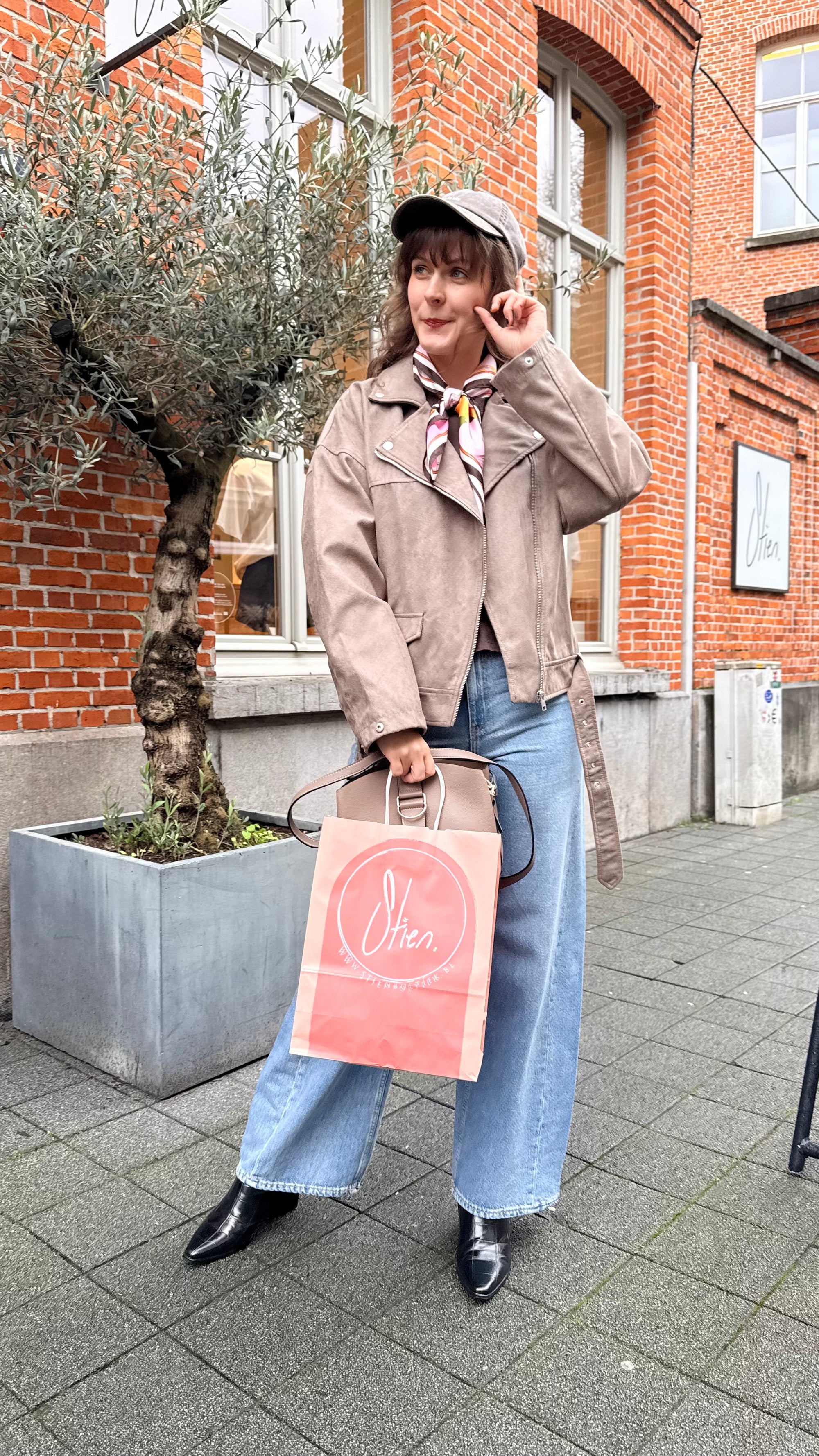 Frida biker jacket taupe