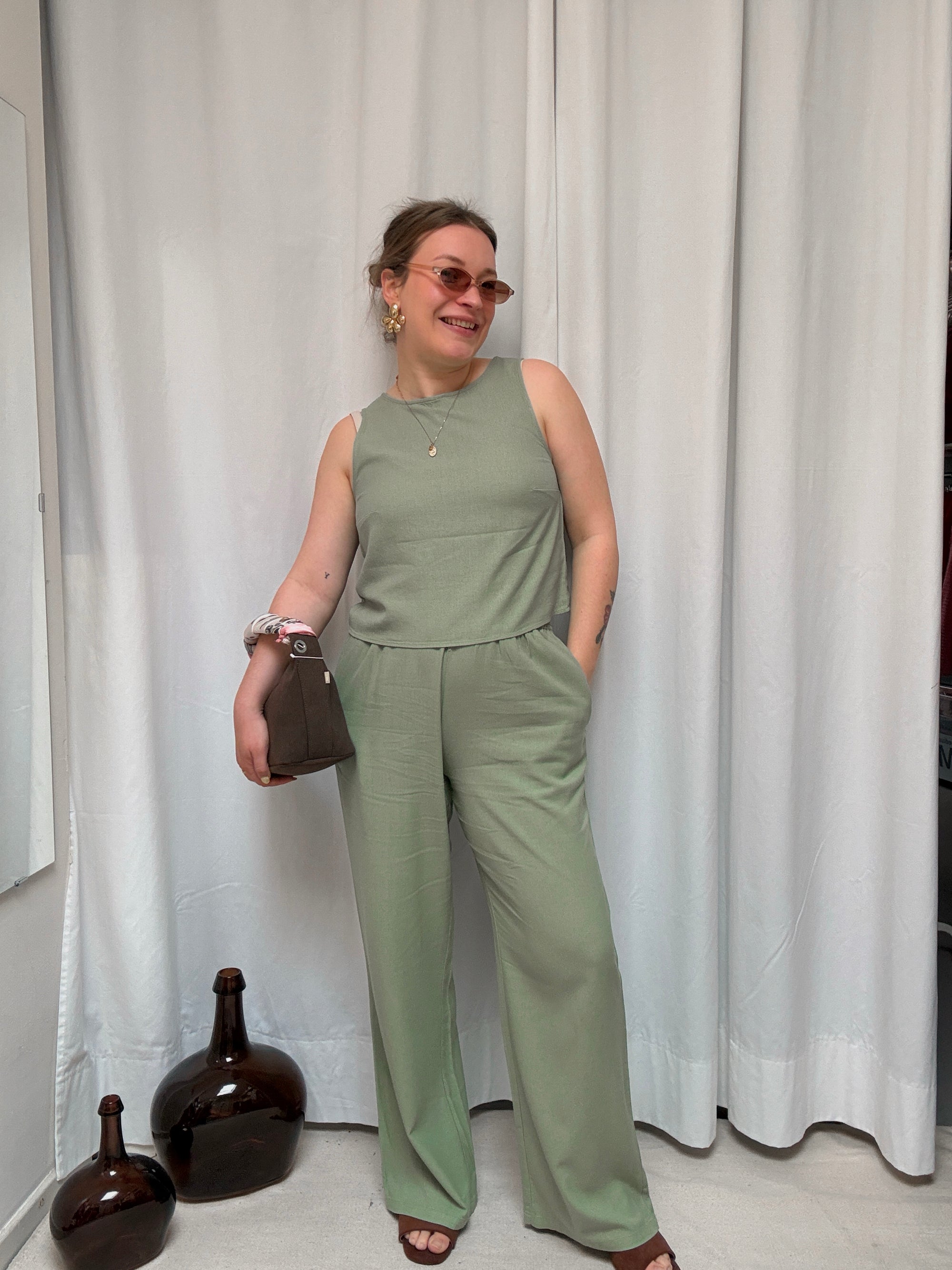 Ella trousers green