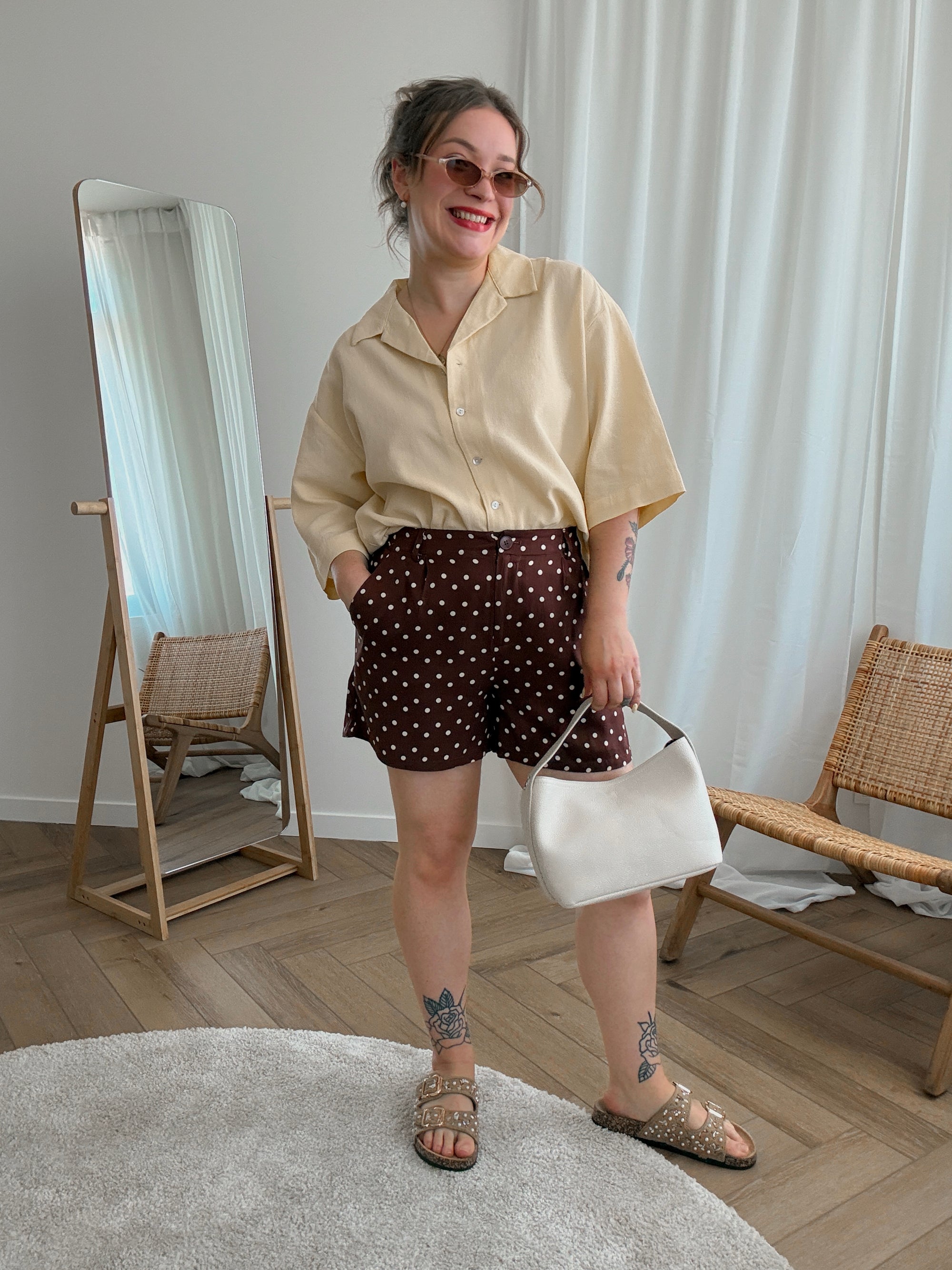 Adeline short brown