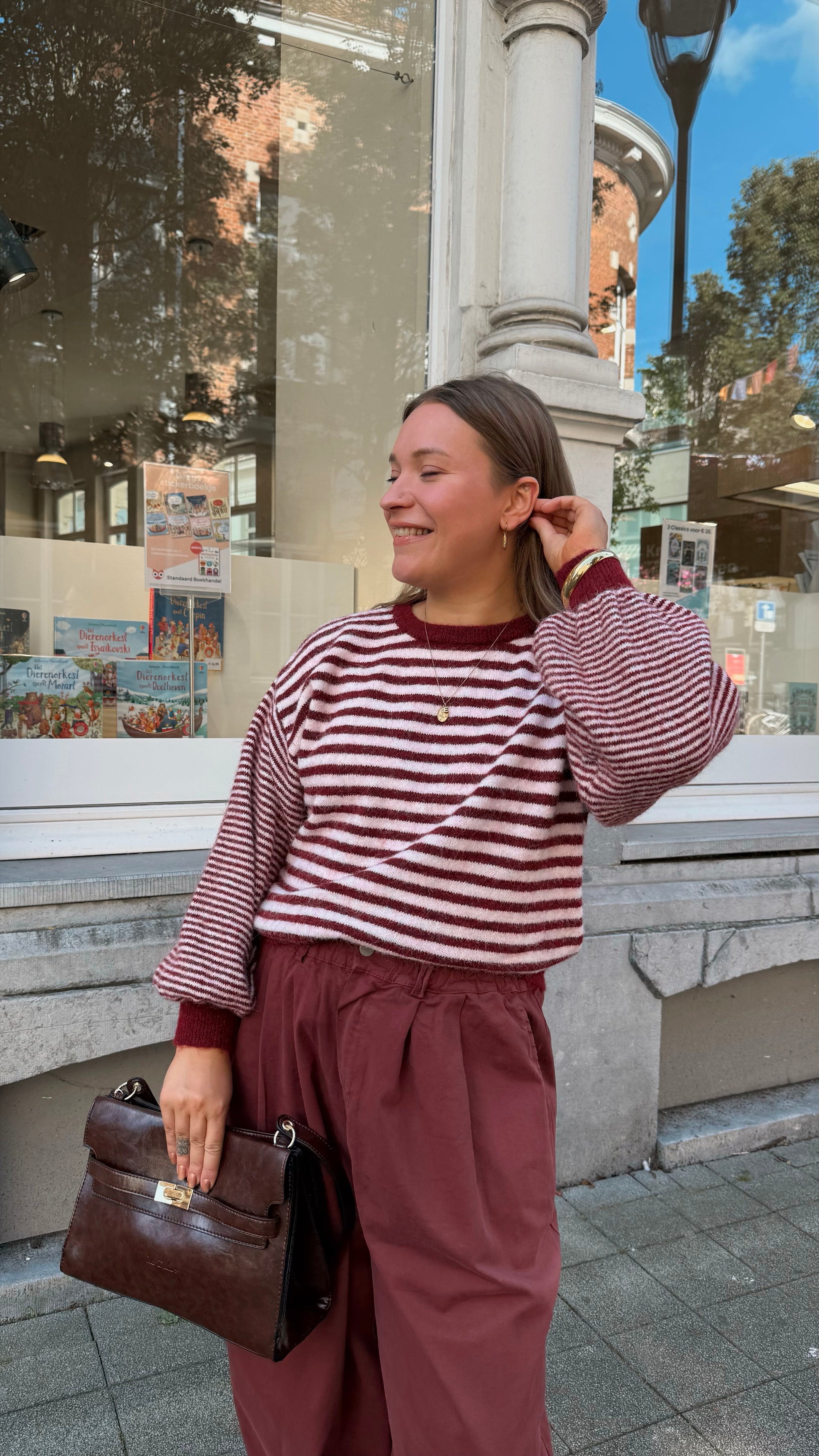 Katie striped pull