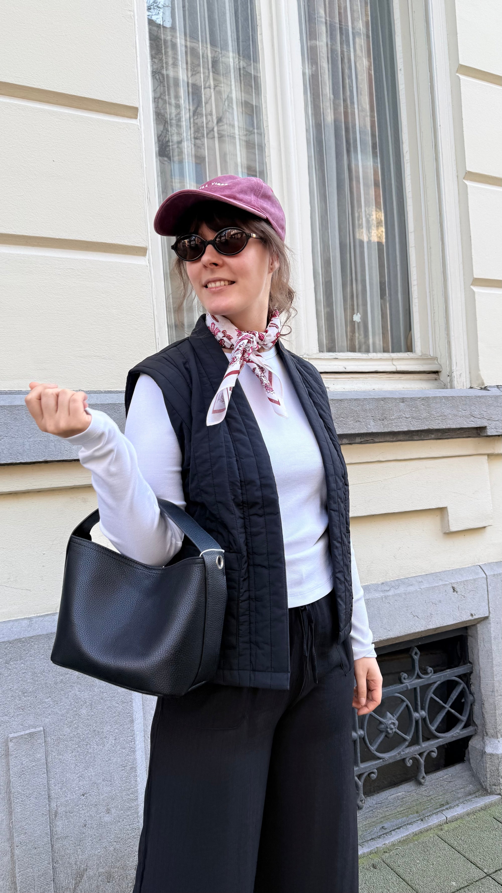 Mila padded gilet black