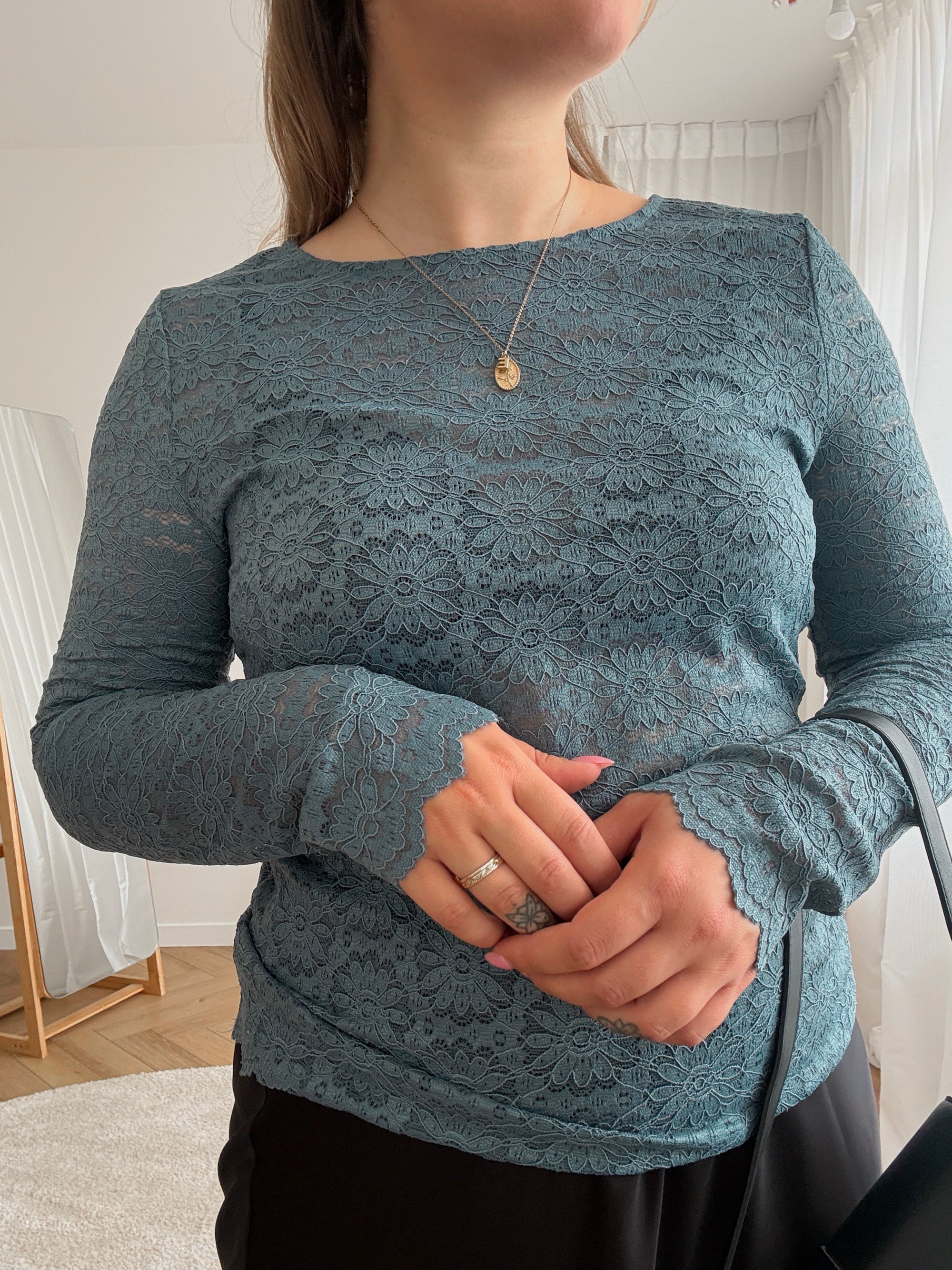 Loiza lace longsleeve blue grey