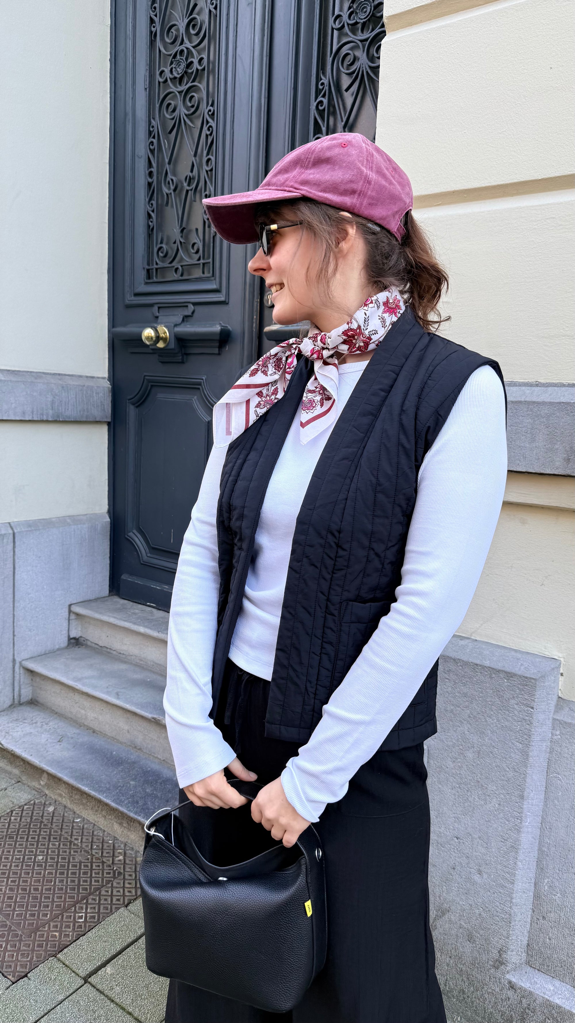 Mila padded gilet black