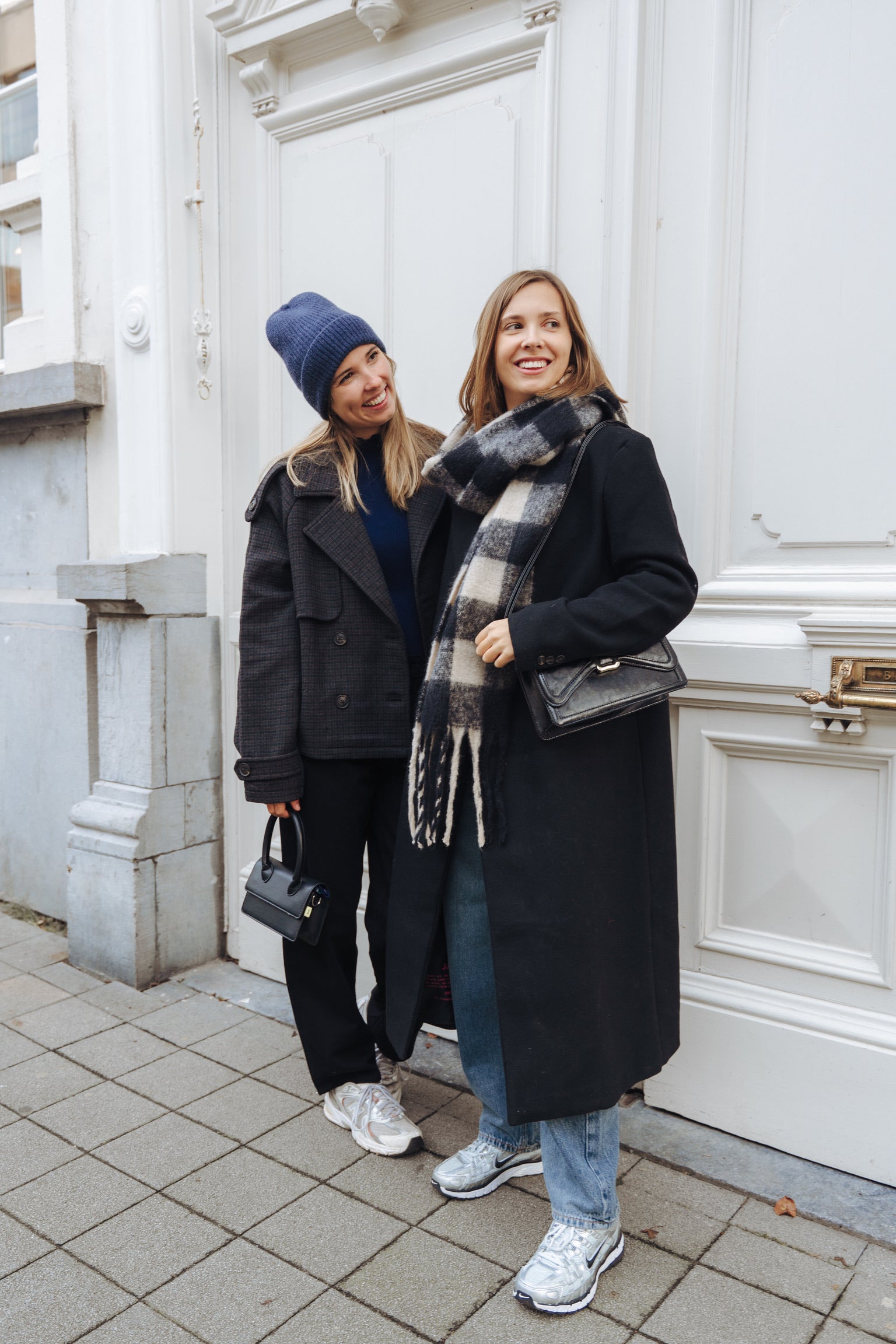 Elisa long wool coat black