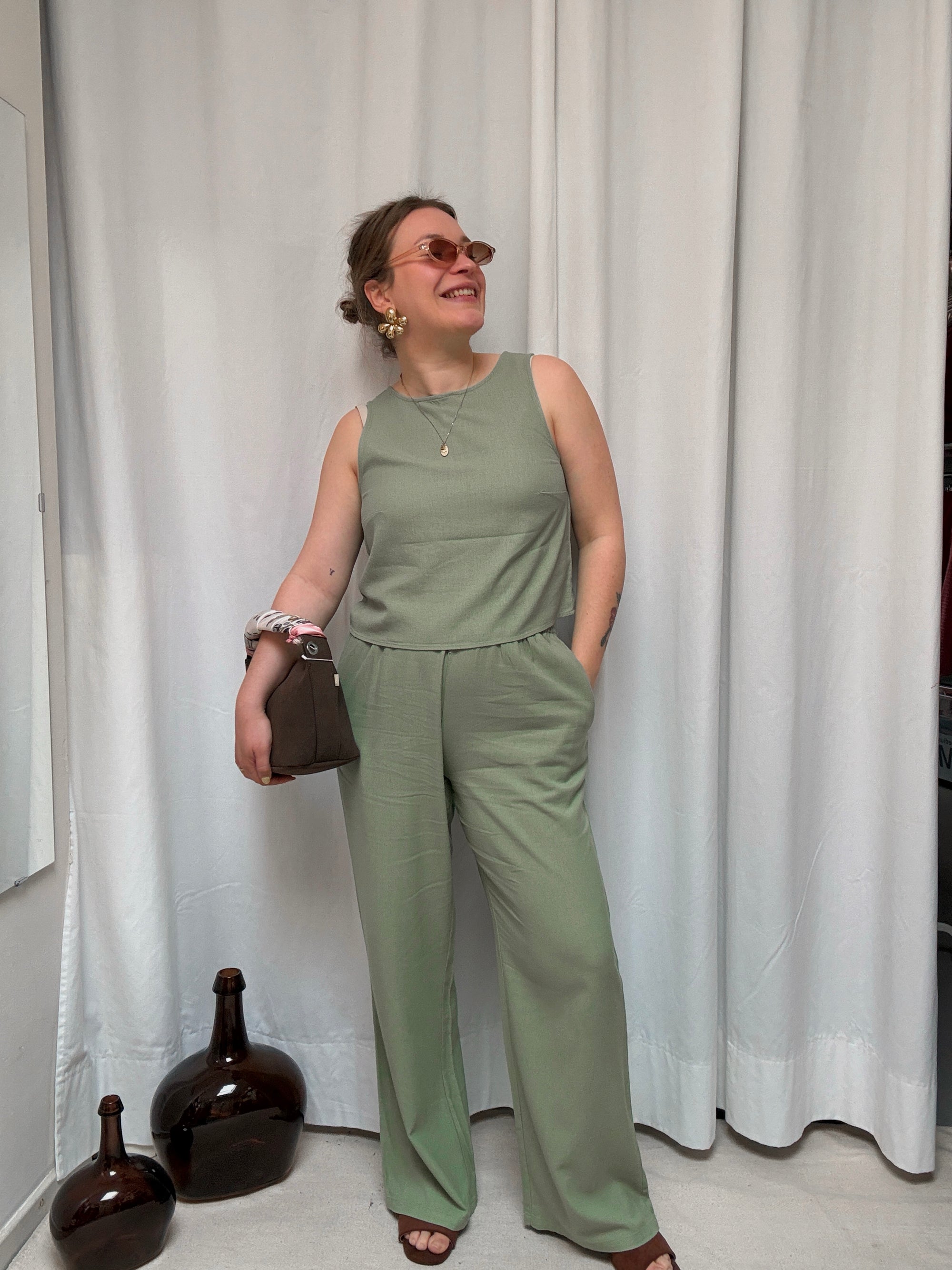 Ella trousers green