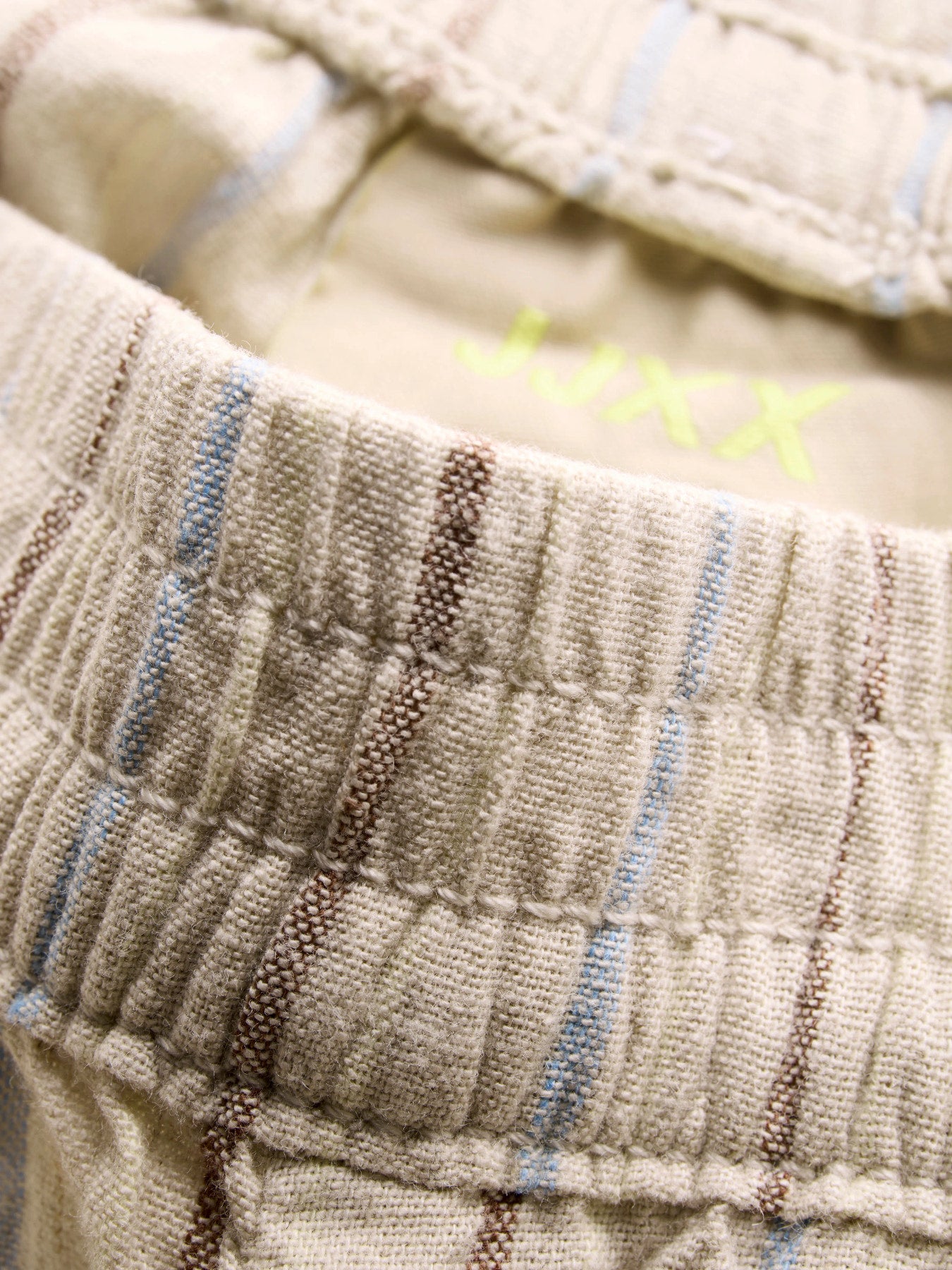 Ella short stripes