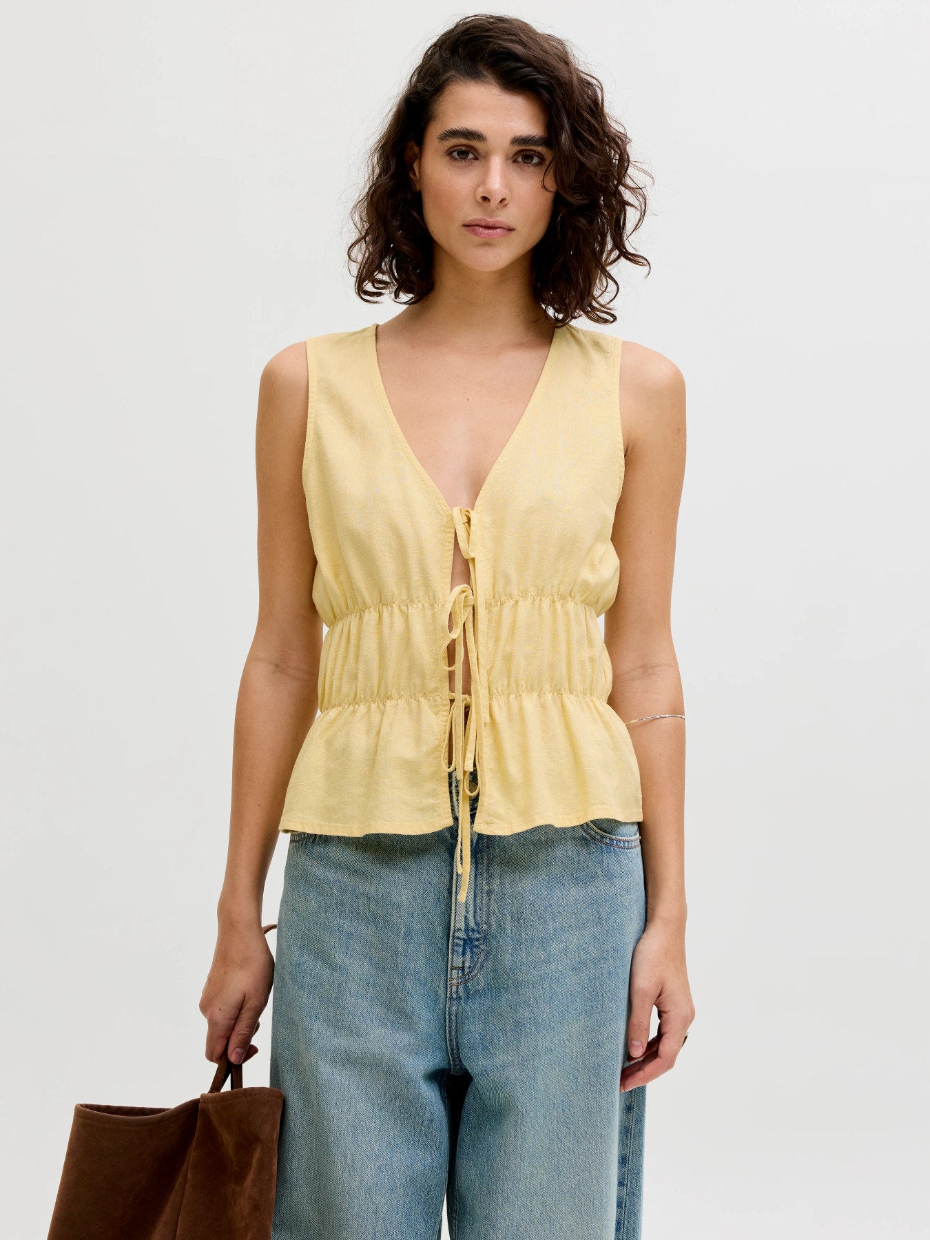Almira tie top yellow