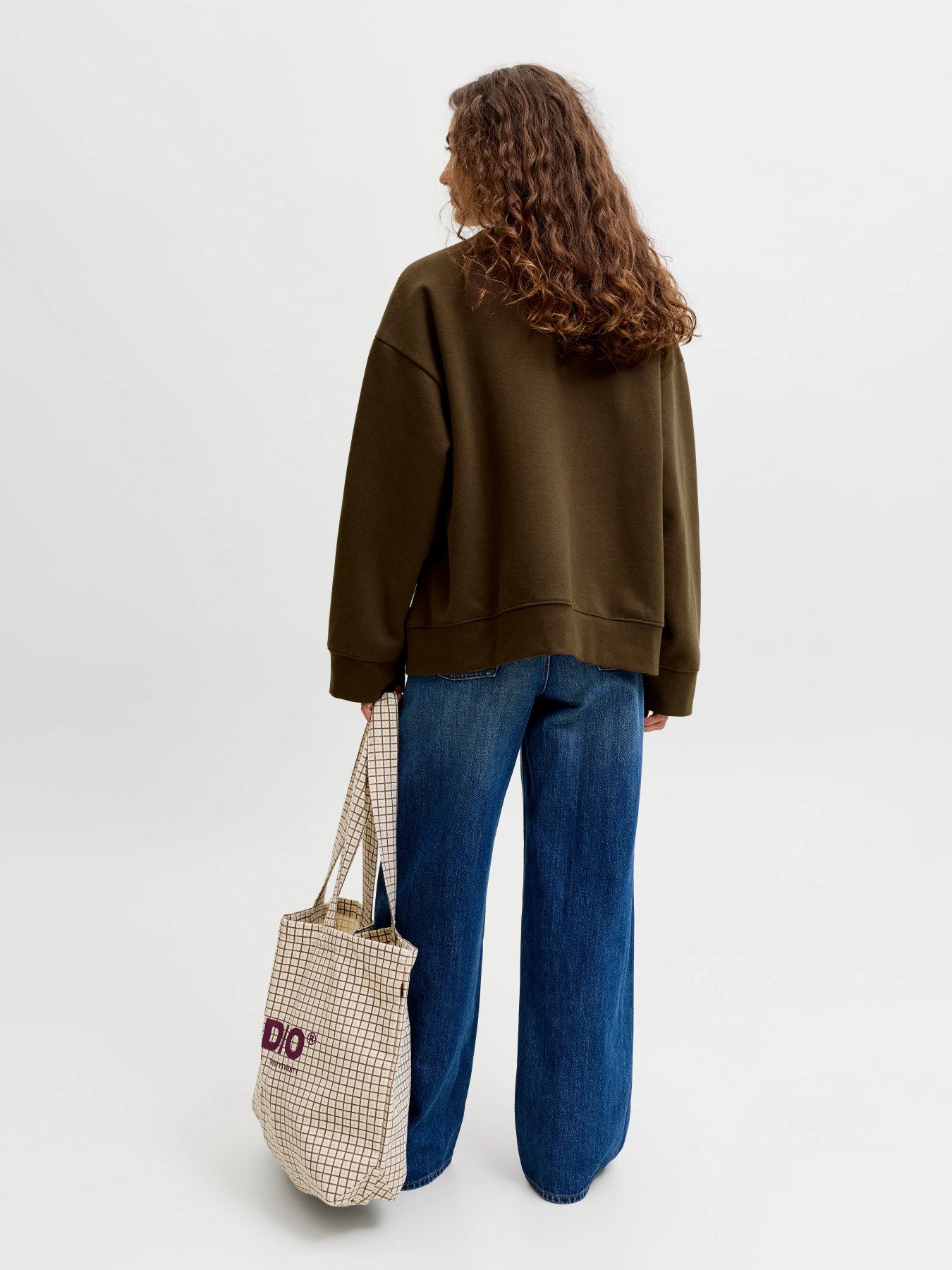 Sophia boxy sweater