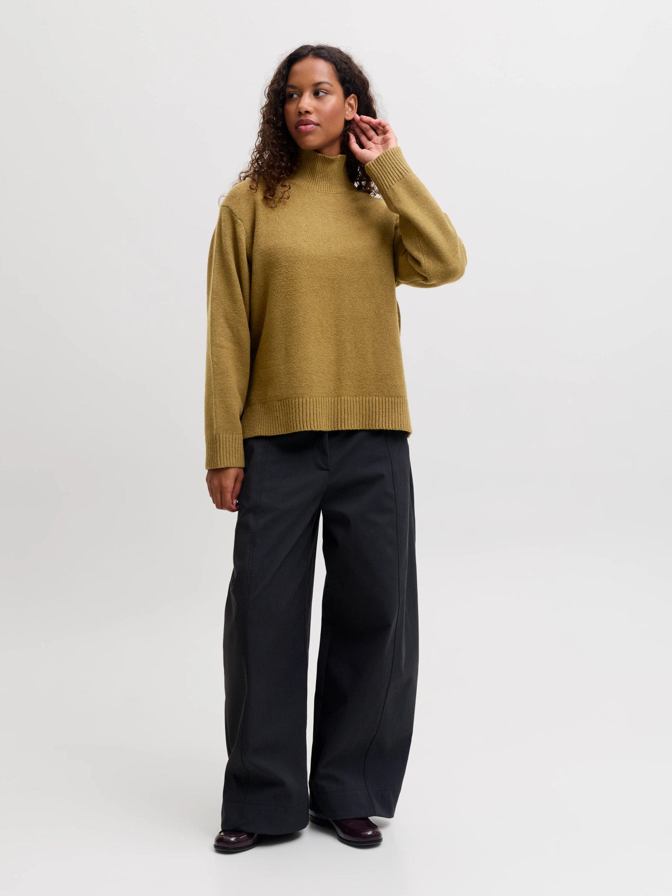 Charlie high neck knit