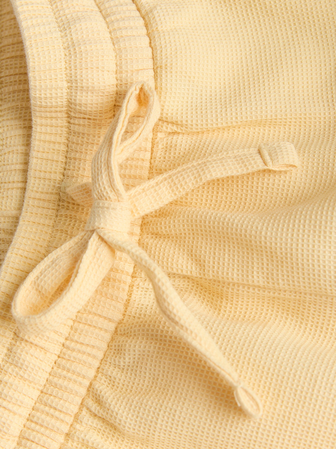 Global waffle shorts yellow