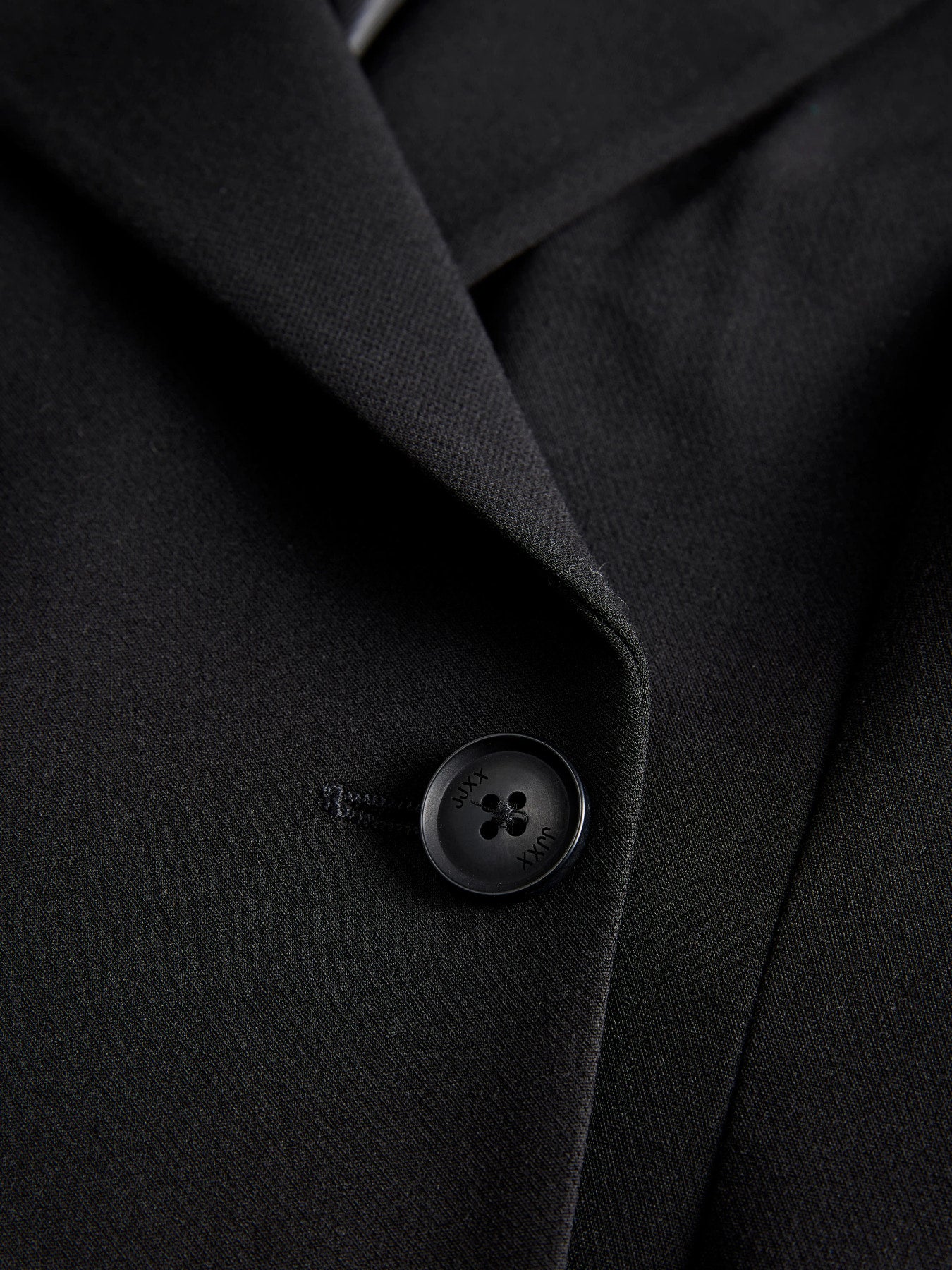 Iza brooke waist focus blazer