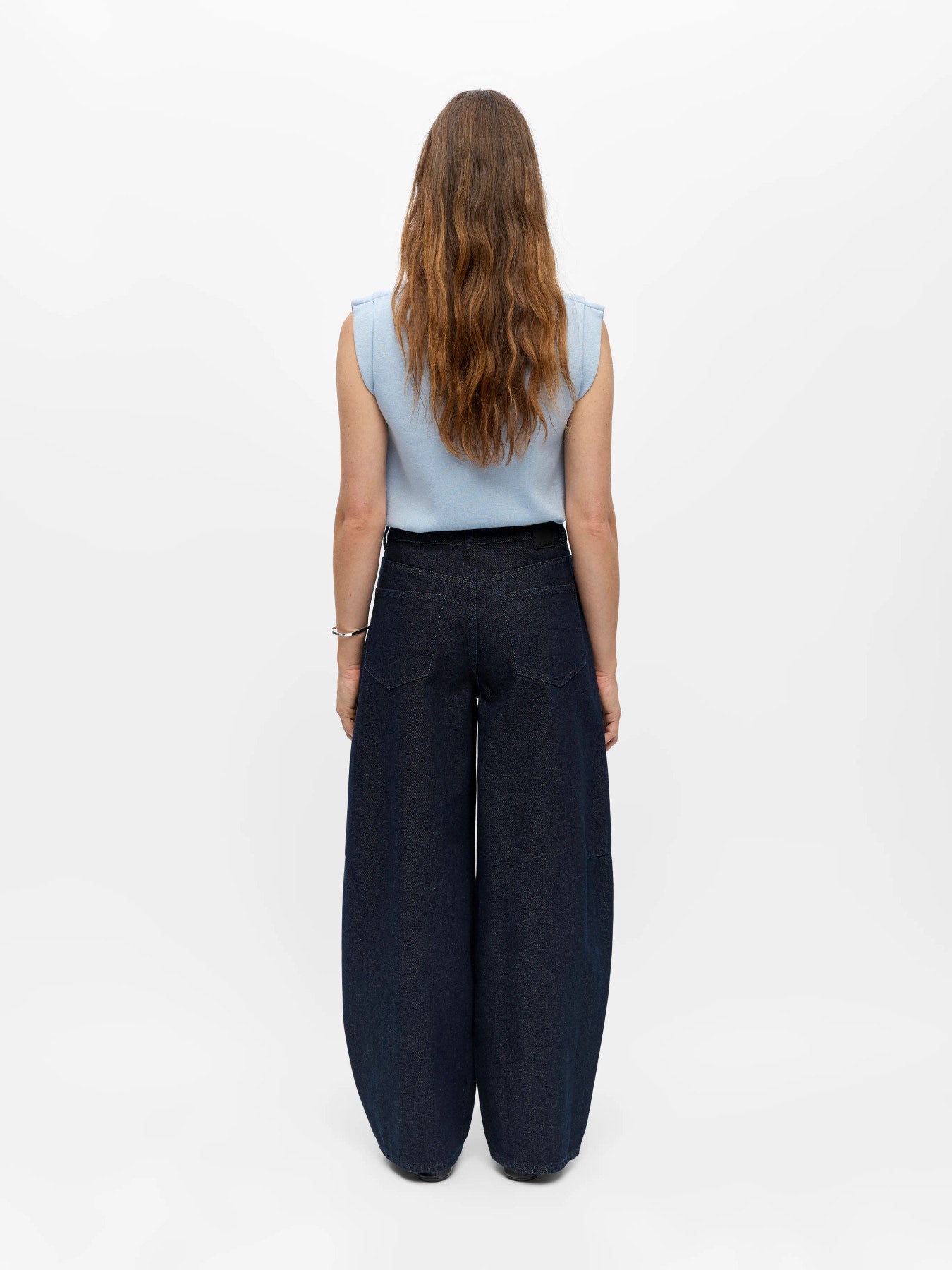 Moji Elsa Barrel jeans