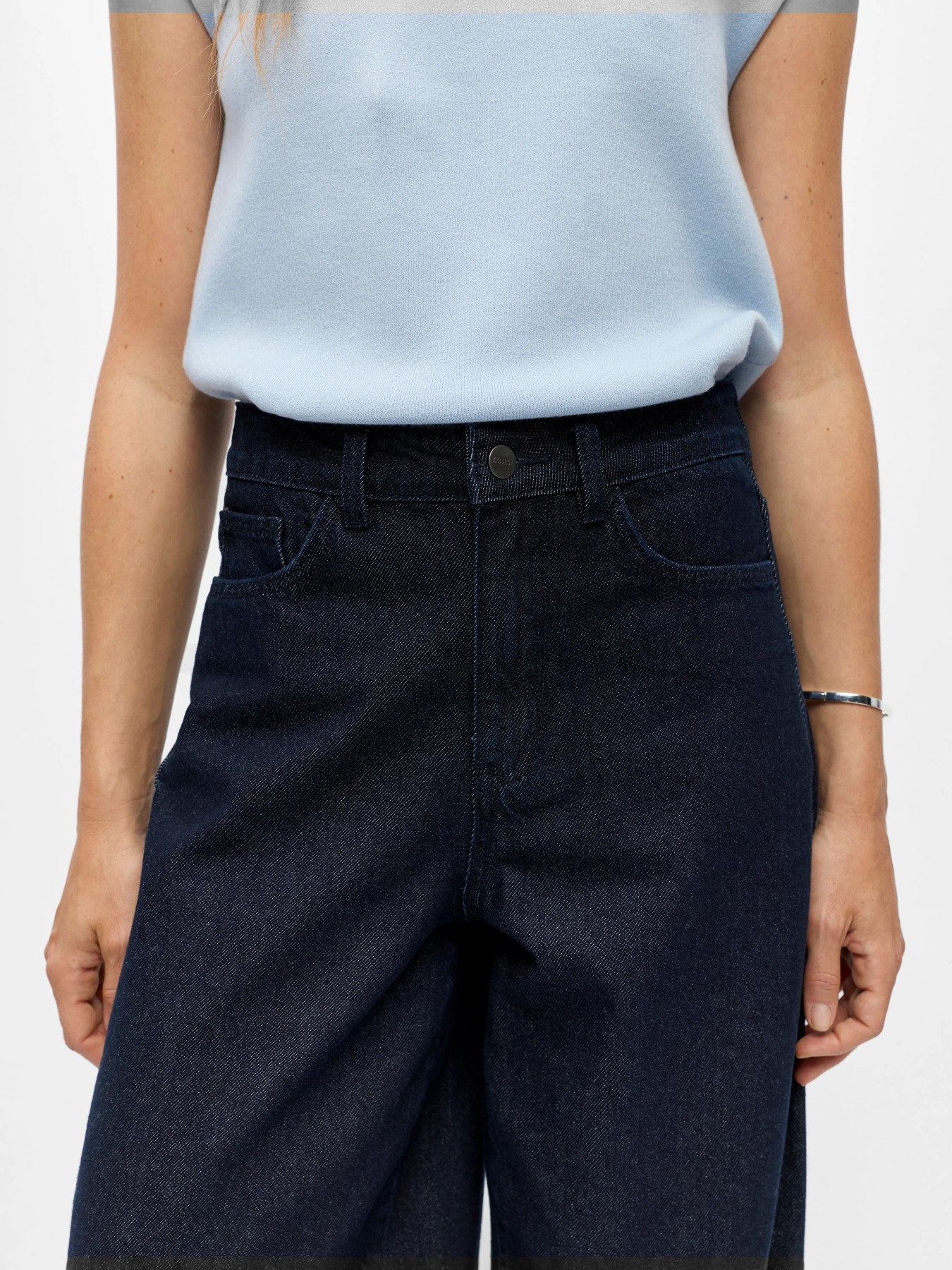 Moji Elsa Barrel jeans