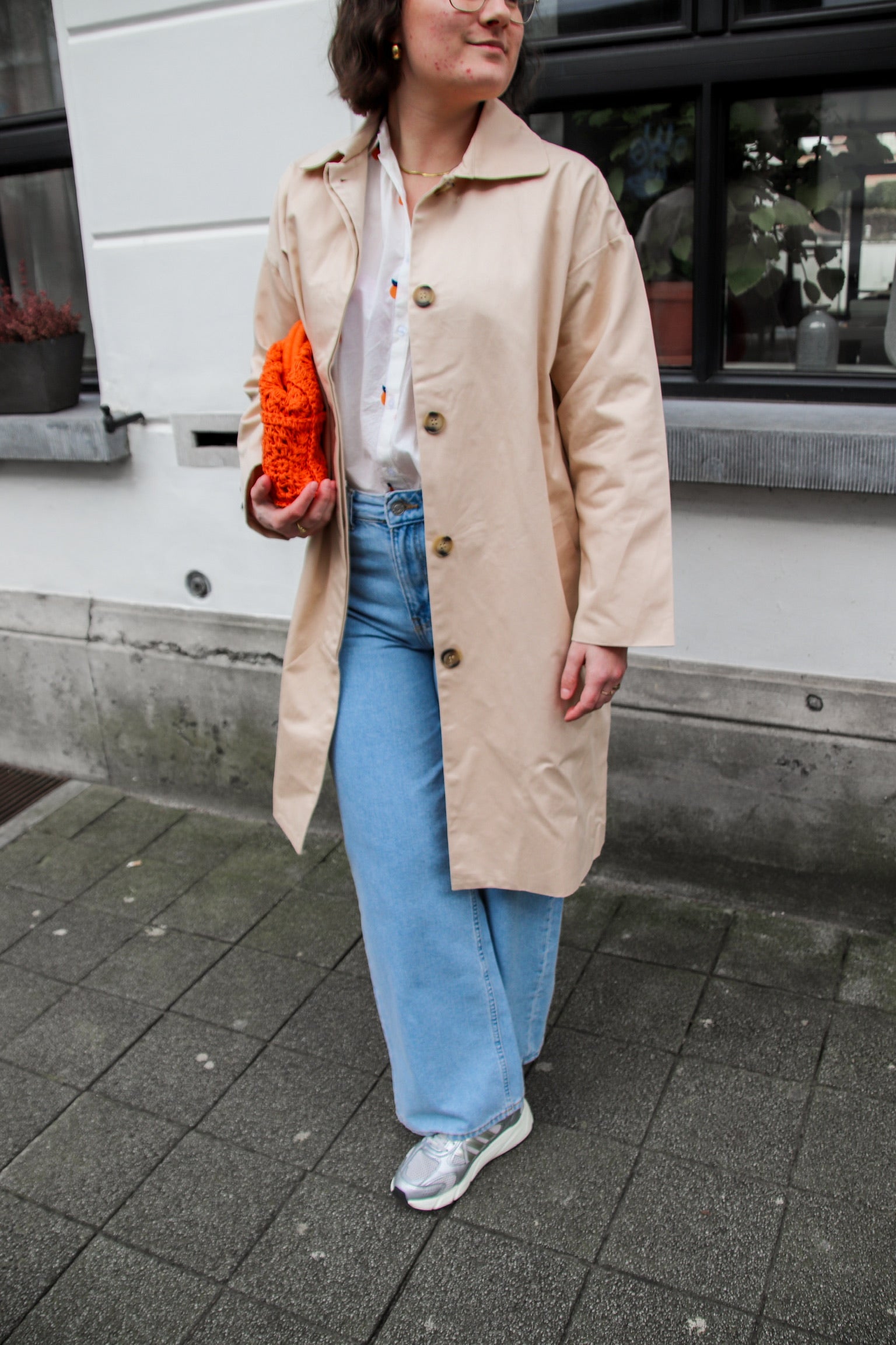 Fruity trenchcoat beige