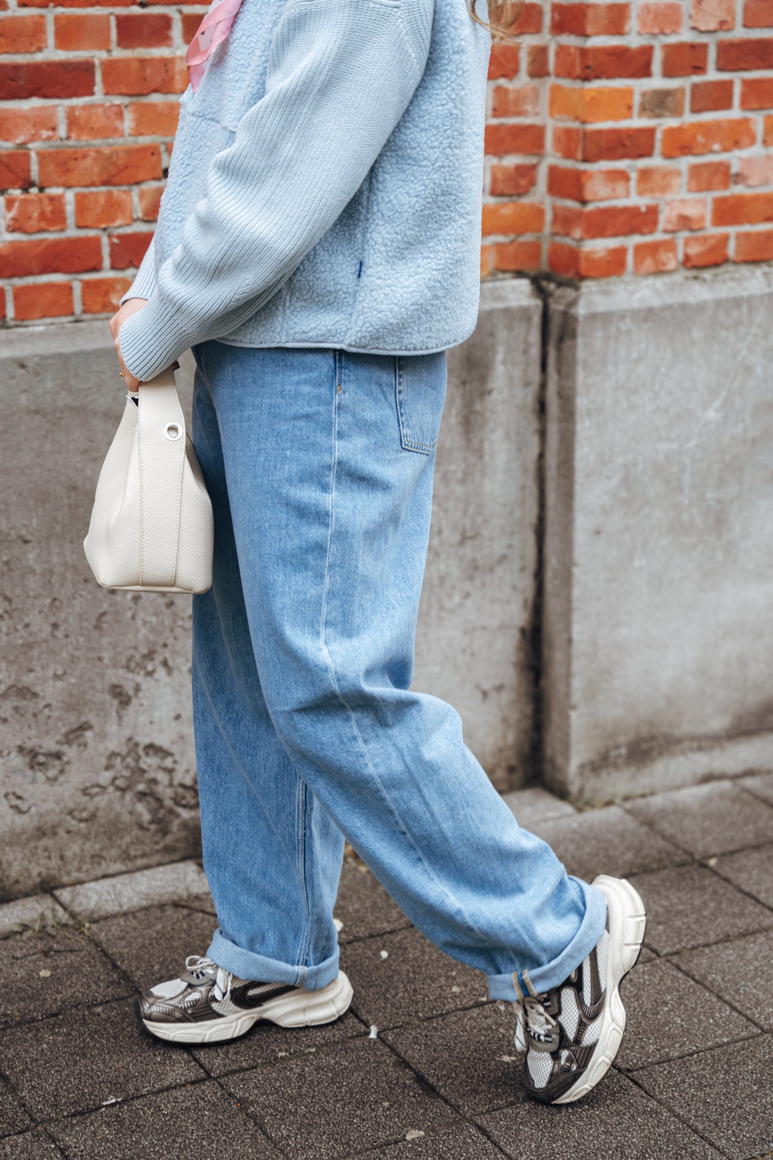 Fuji barrel jeans light blue