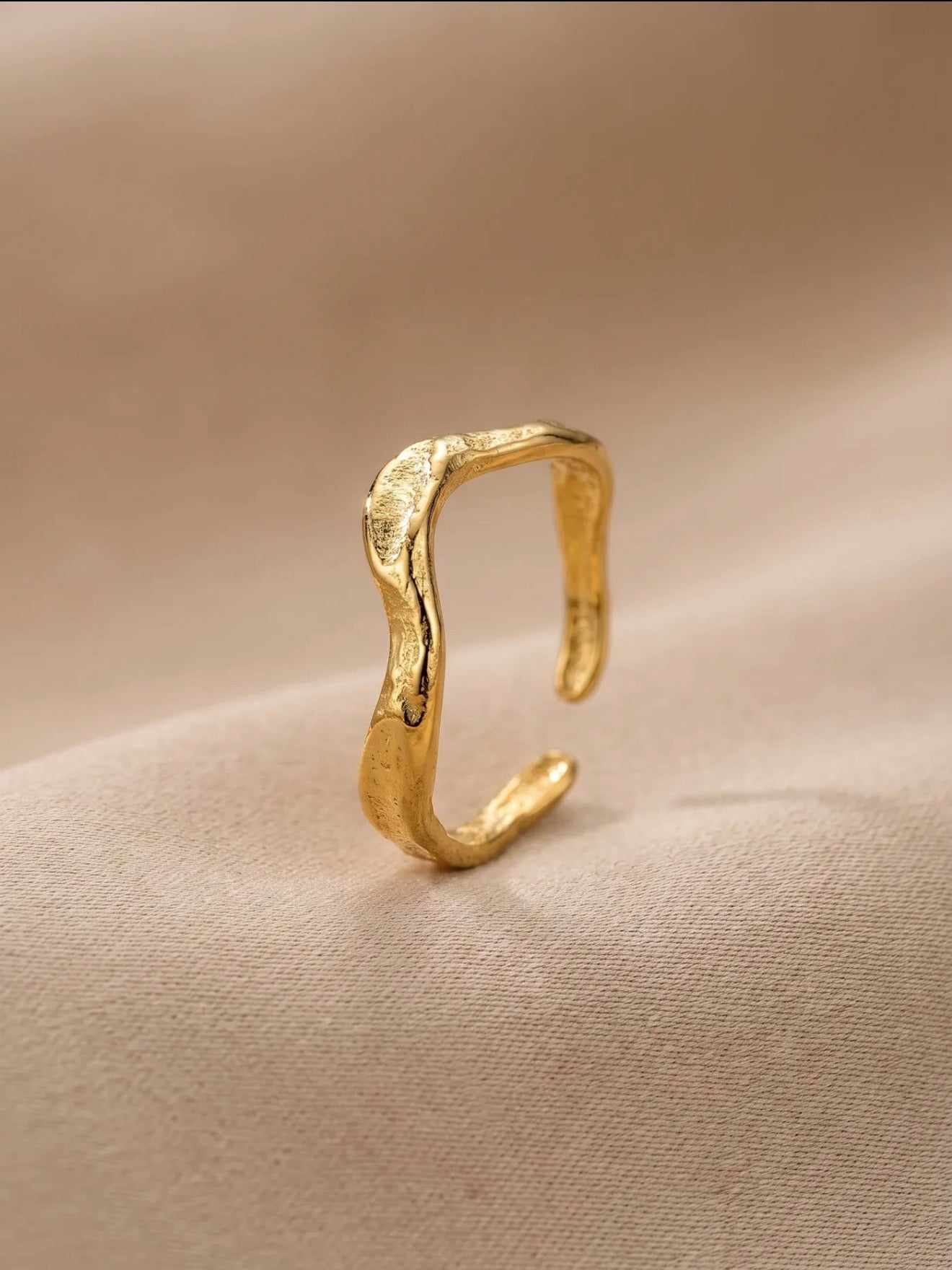 Oona ring