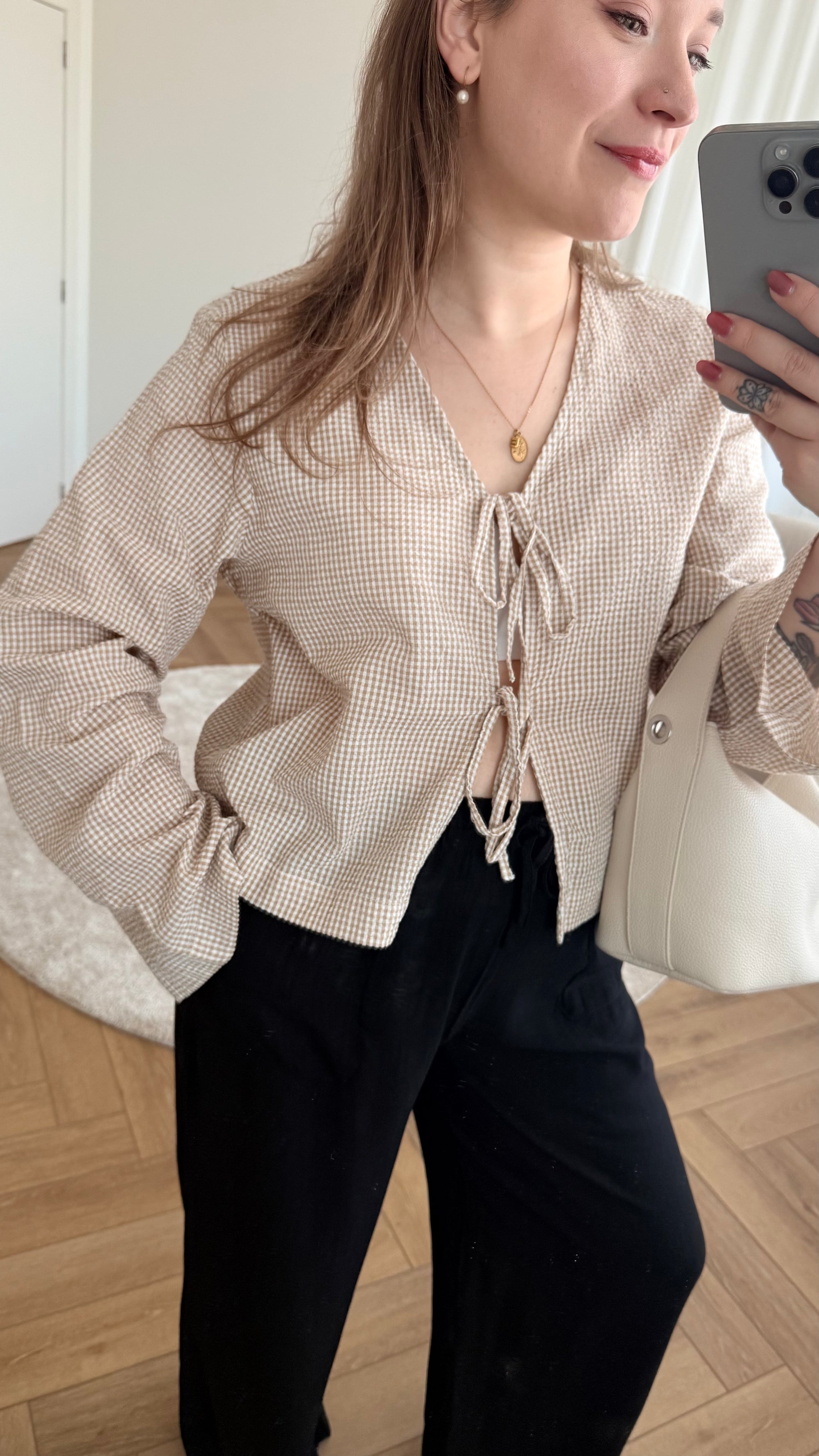 Zoe tie top beige