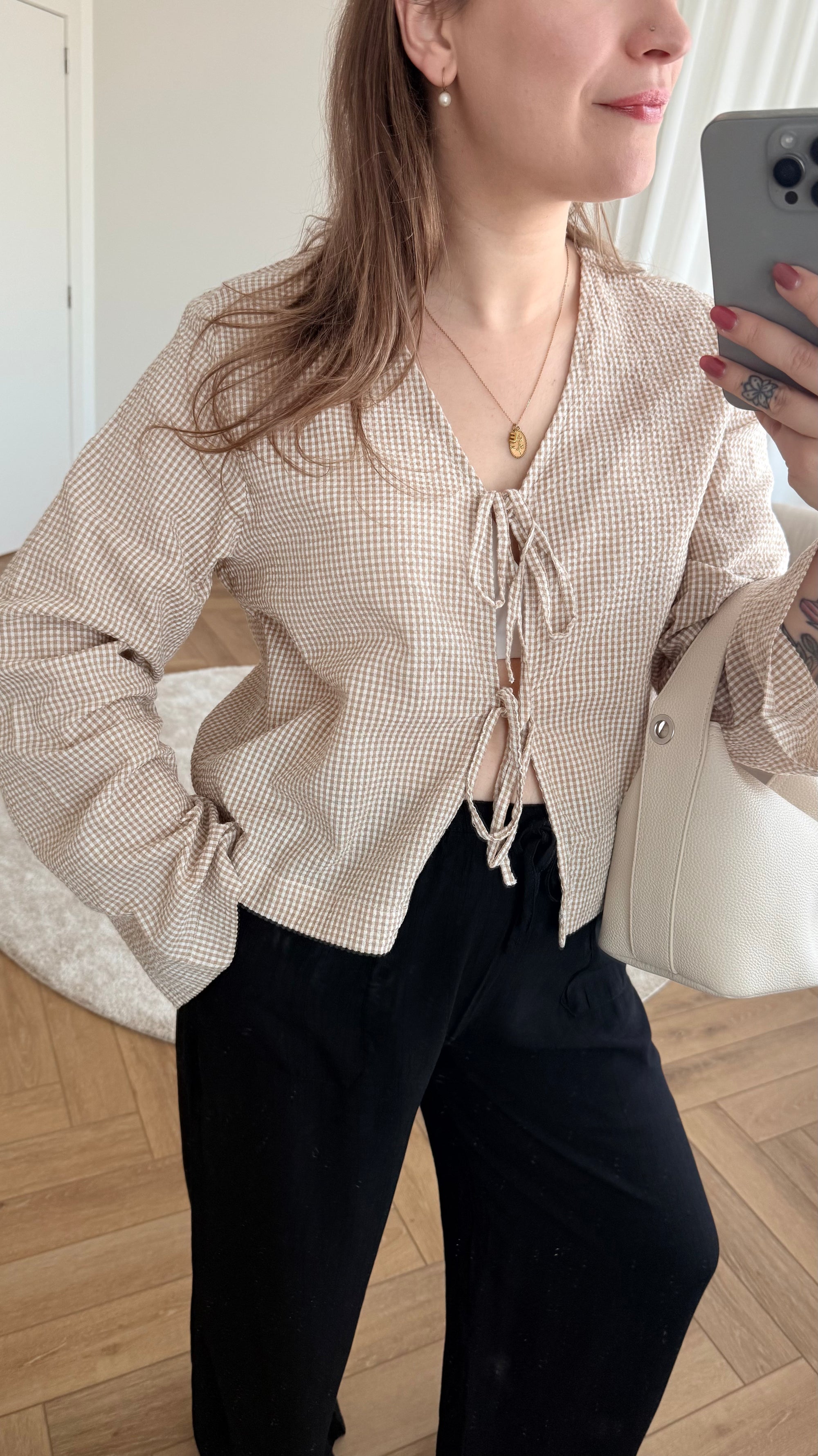 Zoe tie top beige