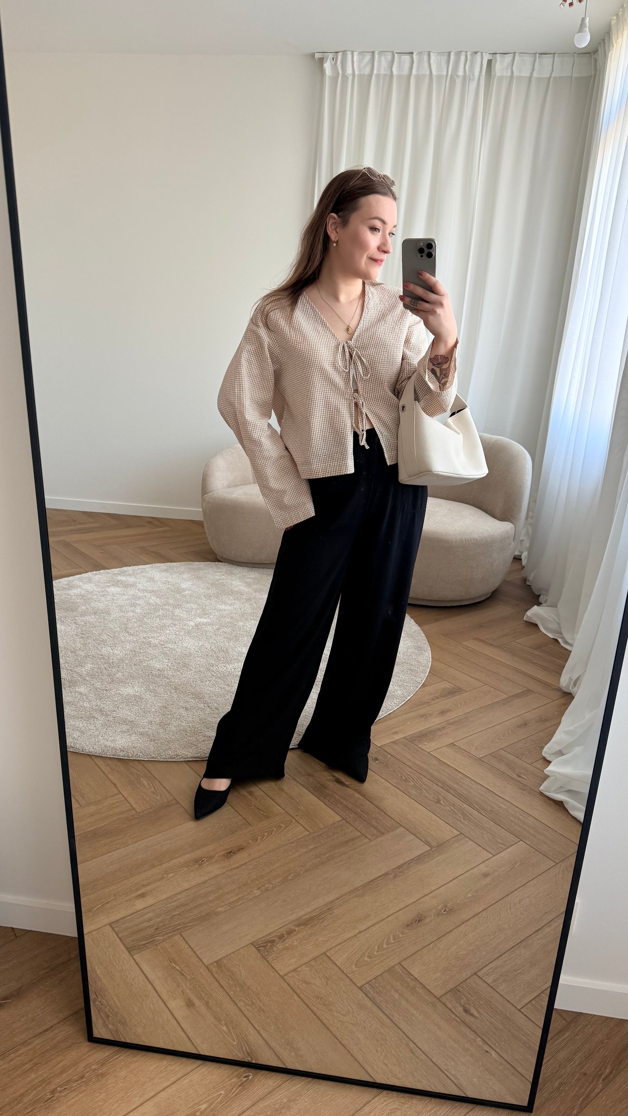 Zoe tie top beige