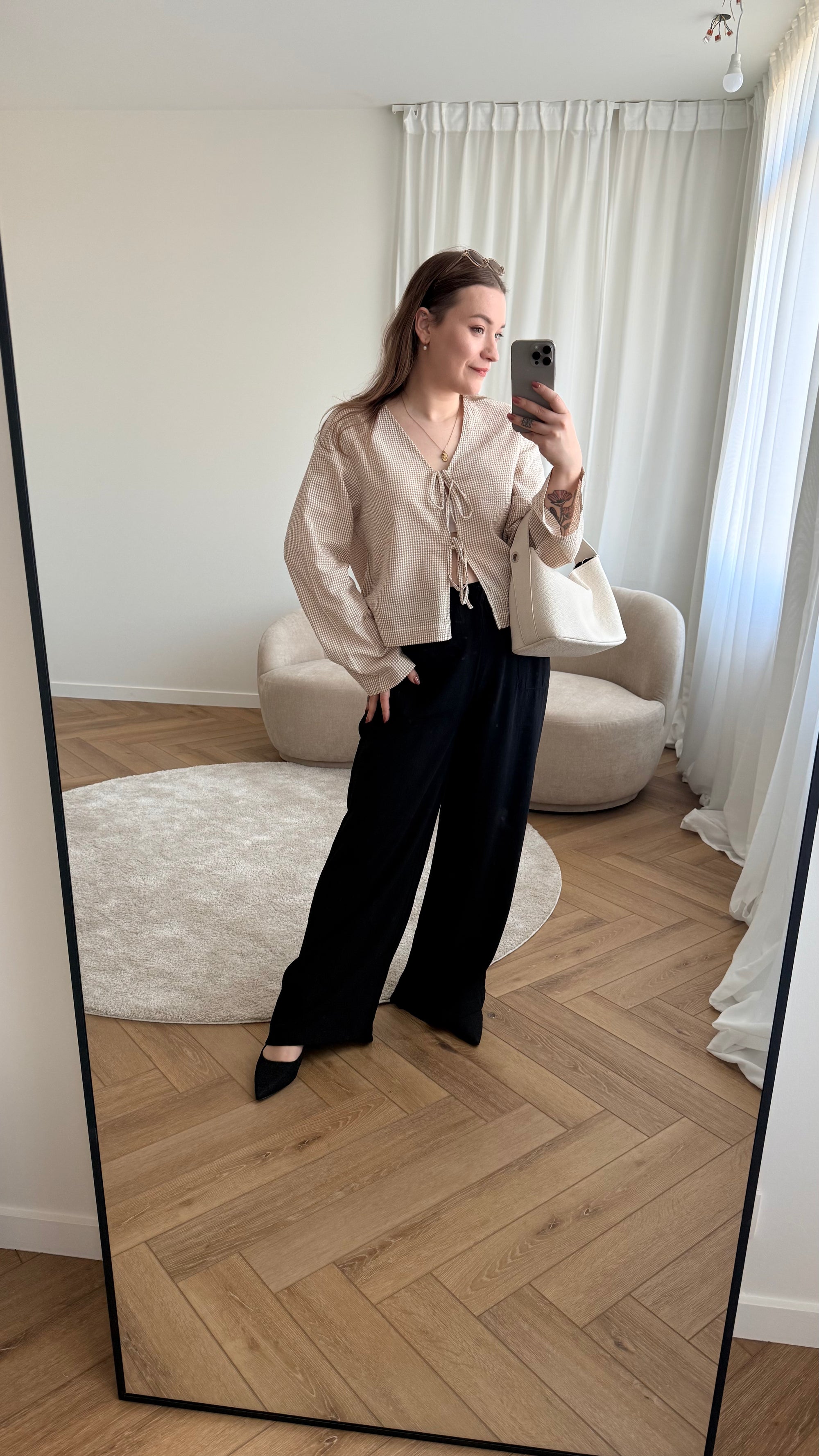 Zoe tie top beige