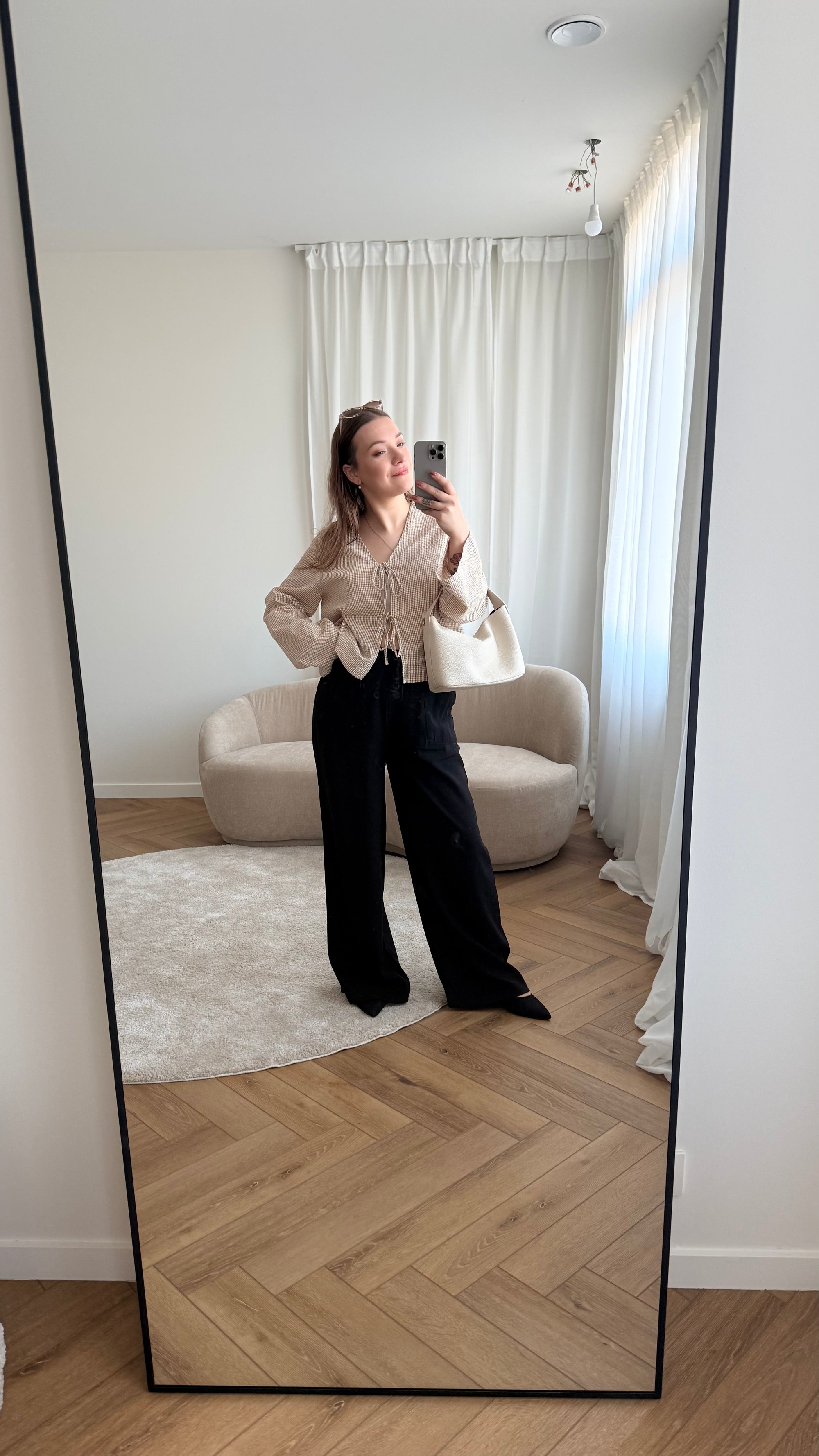 Zoe tie top beige