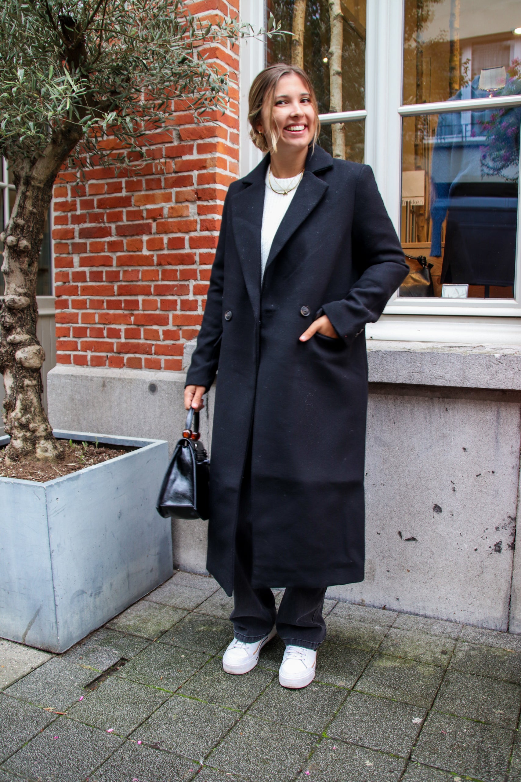 Elisa long wool coat black