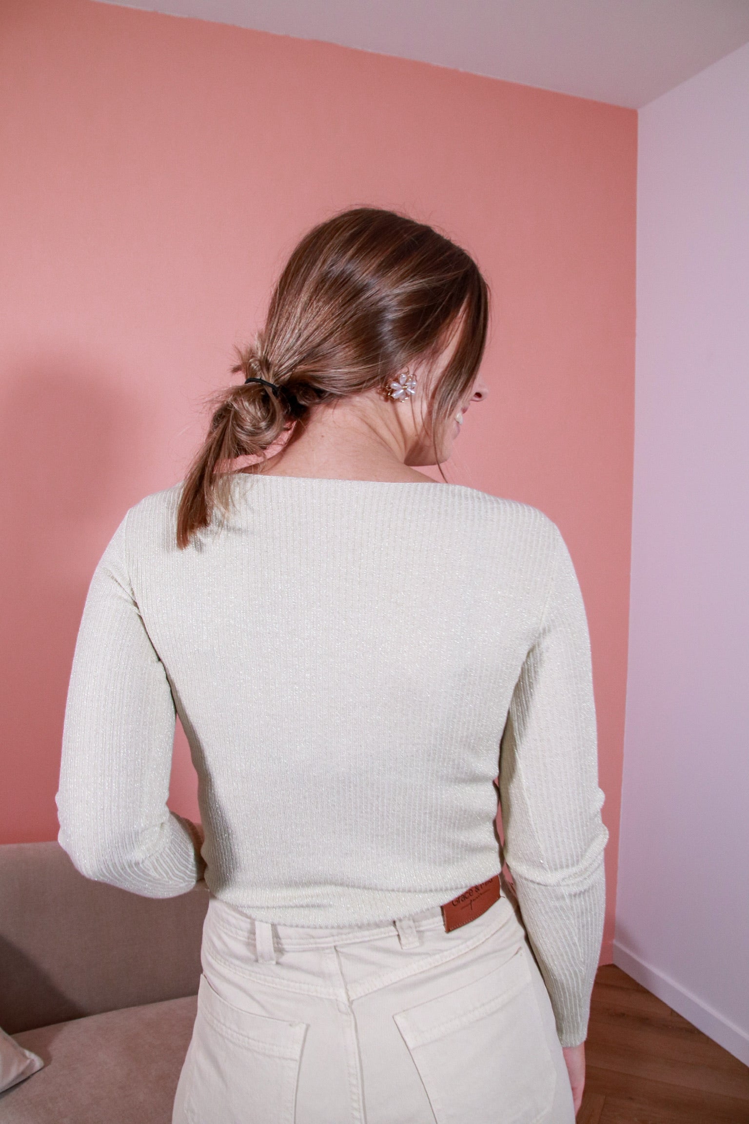 Olga cut-out top gold