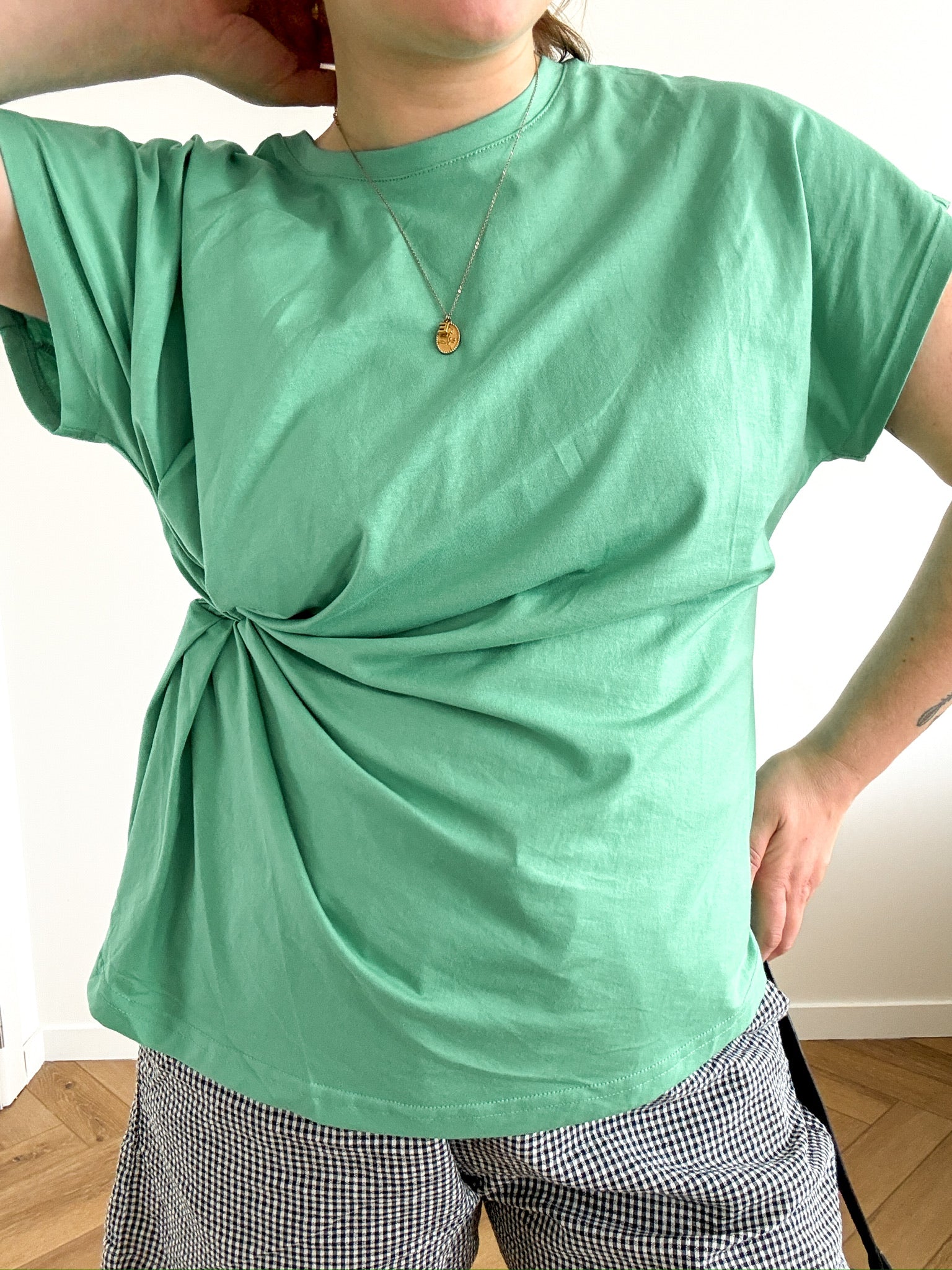 Esmee twist t-shirt green
