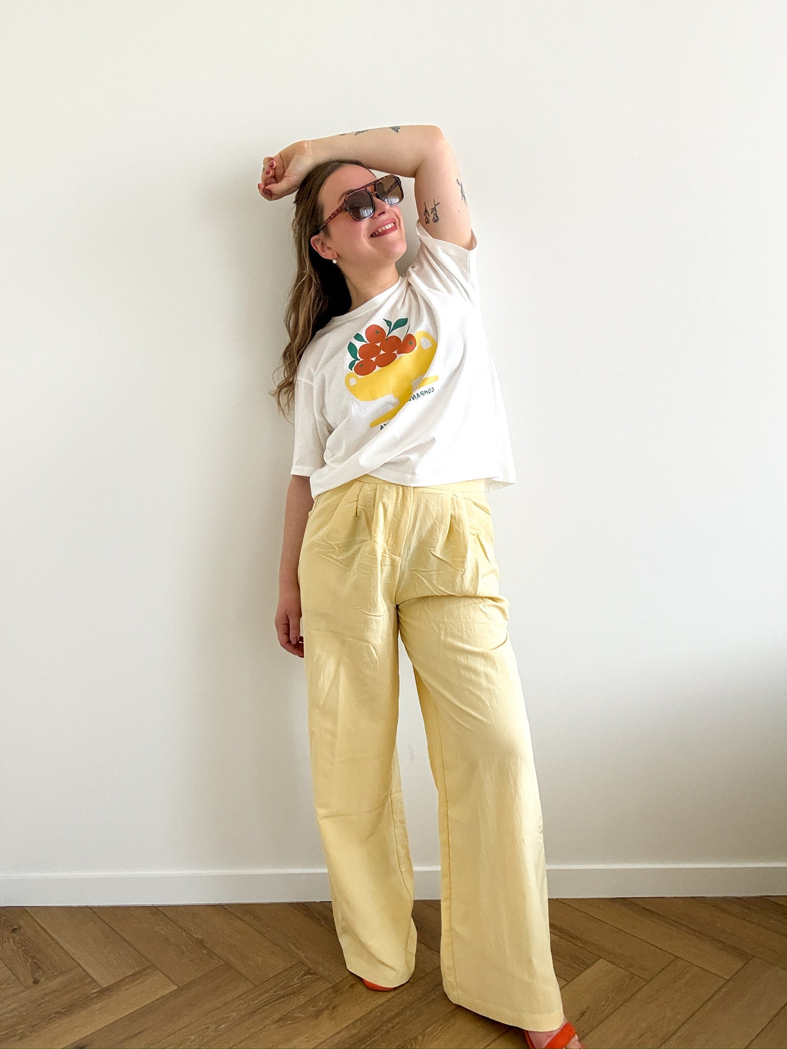 Olga oranges t-shirt