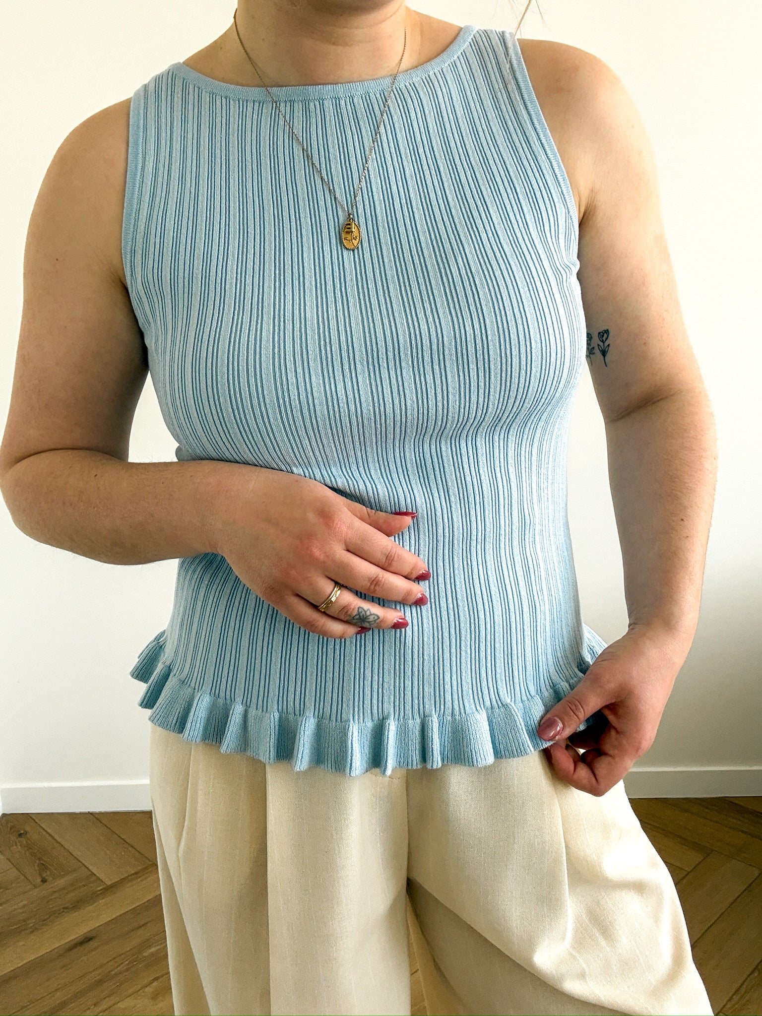 Hazel knit top blue
