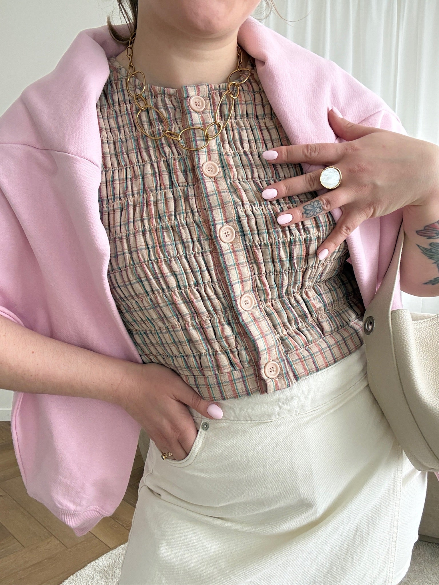 Aimee checked top