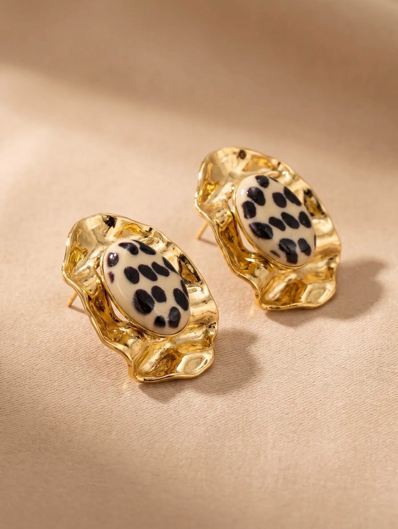 Lotte Earrings