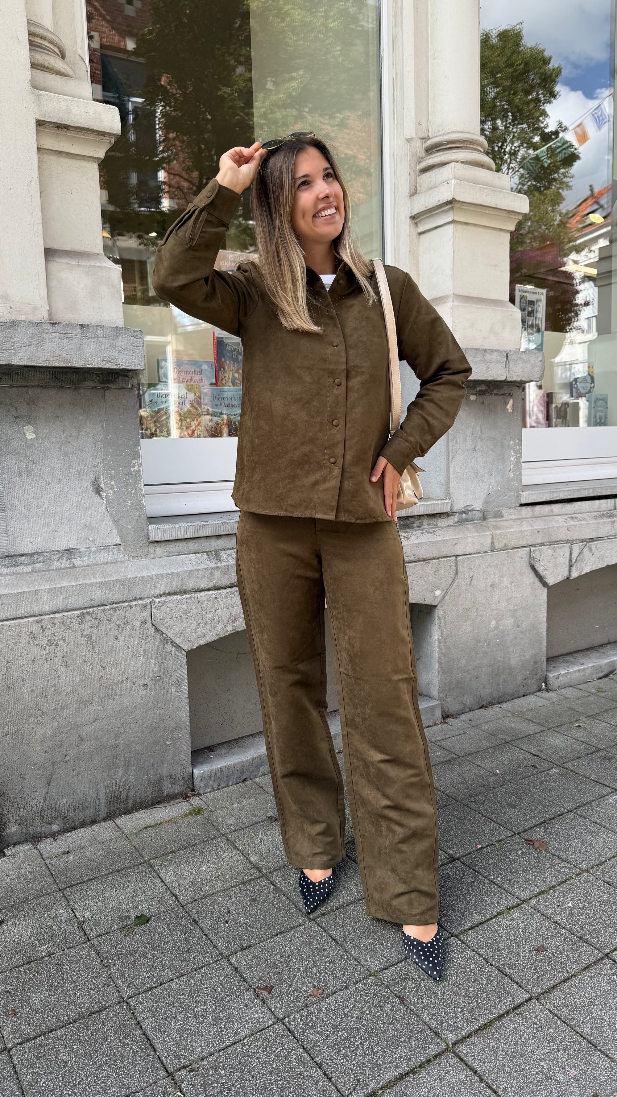 Madeleine  Kali deine shirt