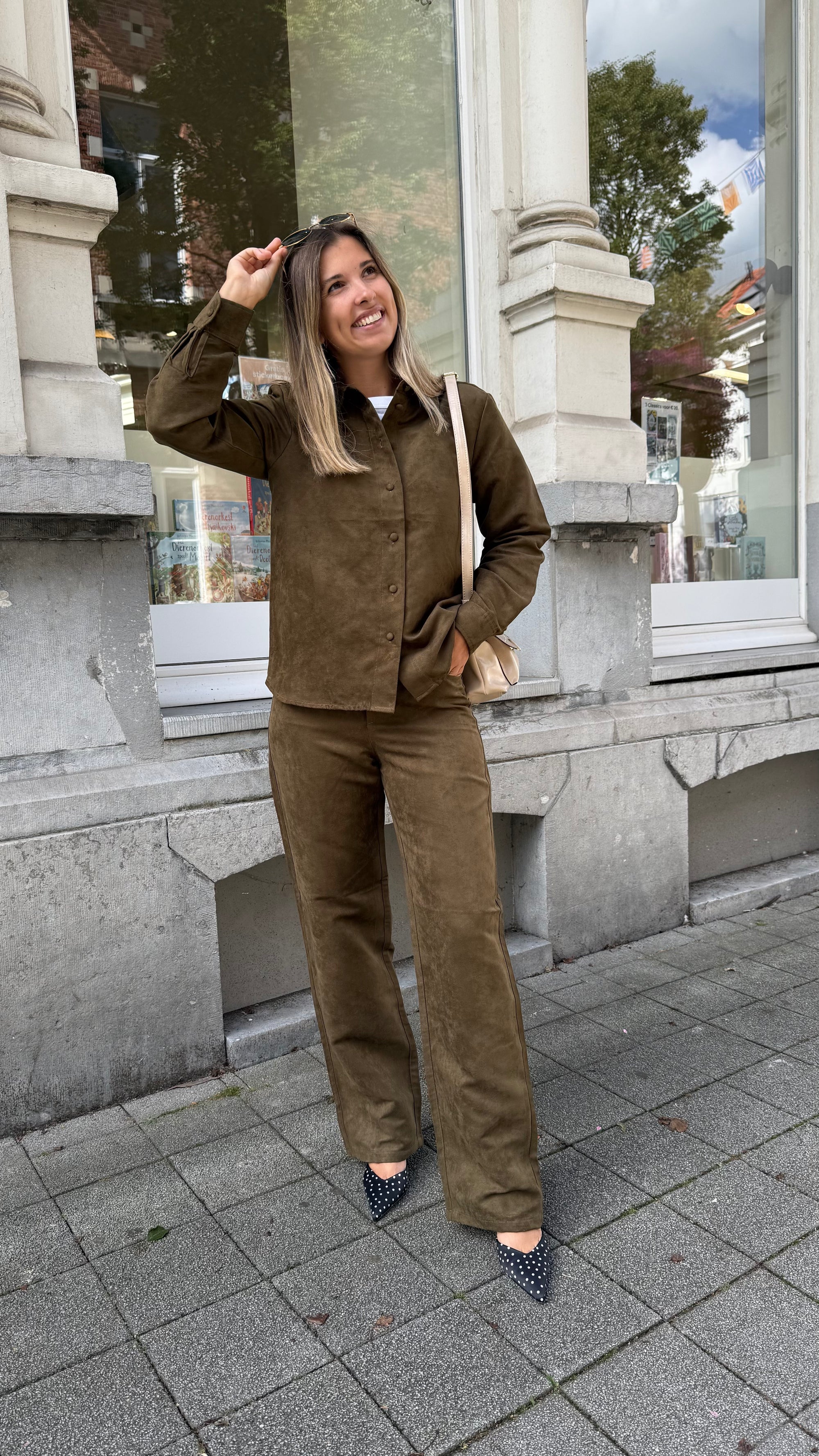 Lola Kali suède trousers