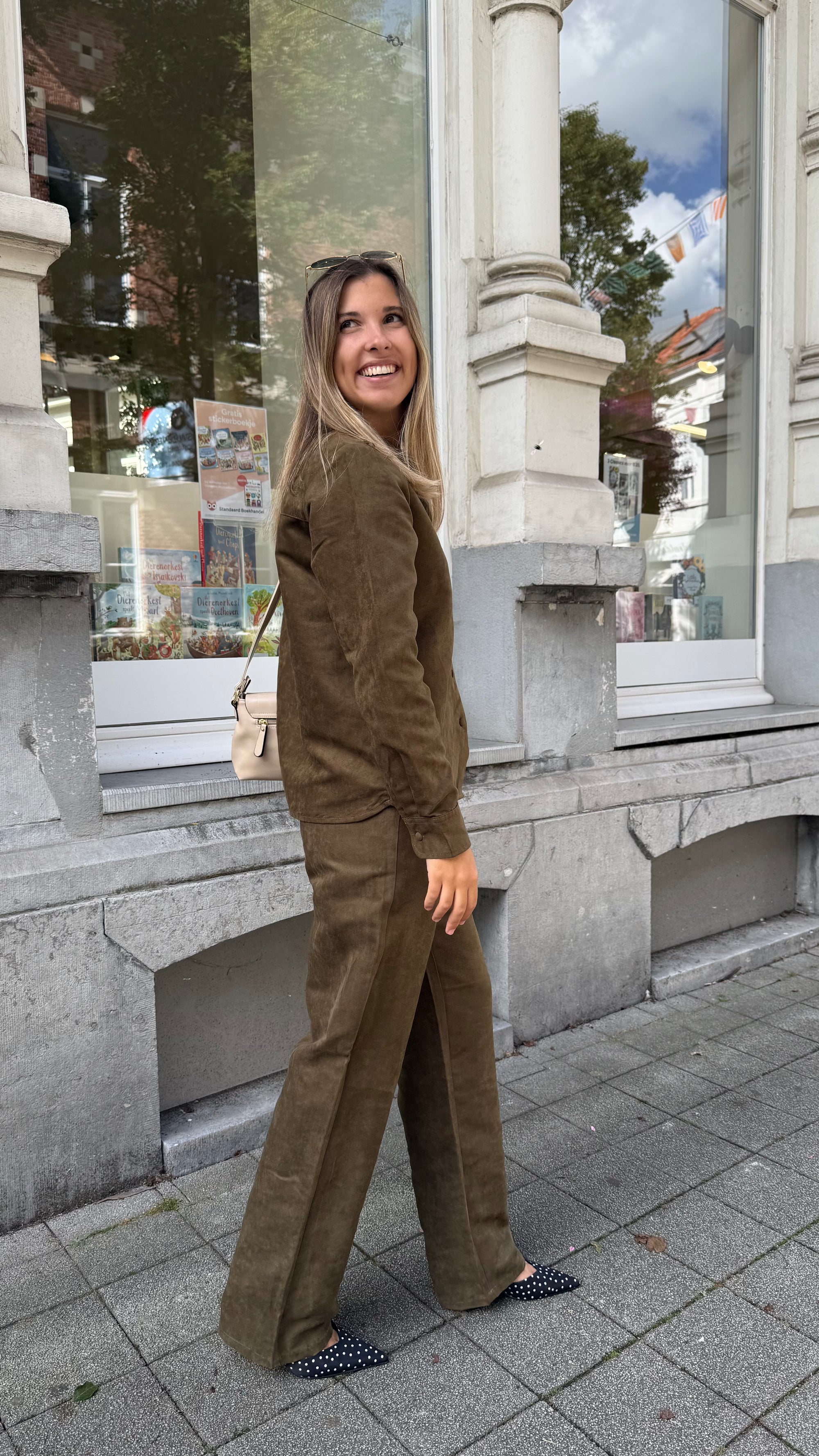Lola Kali suède trousers