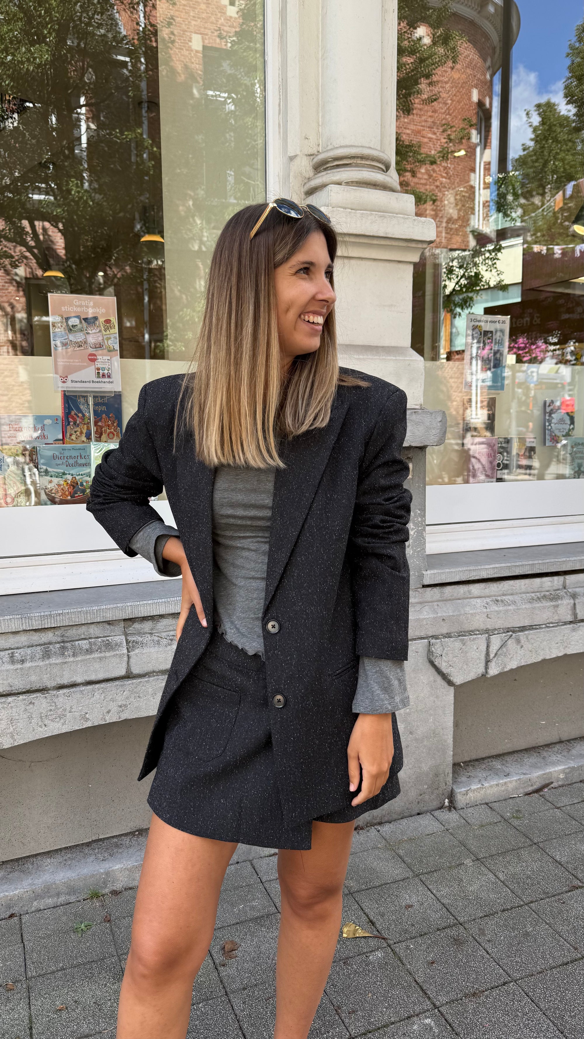 Ellis blazer black